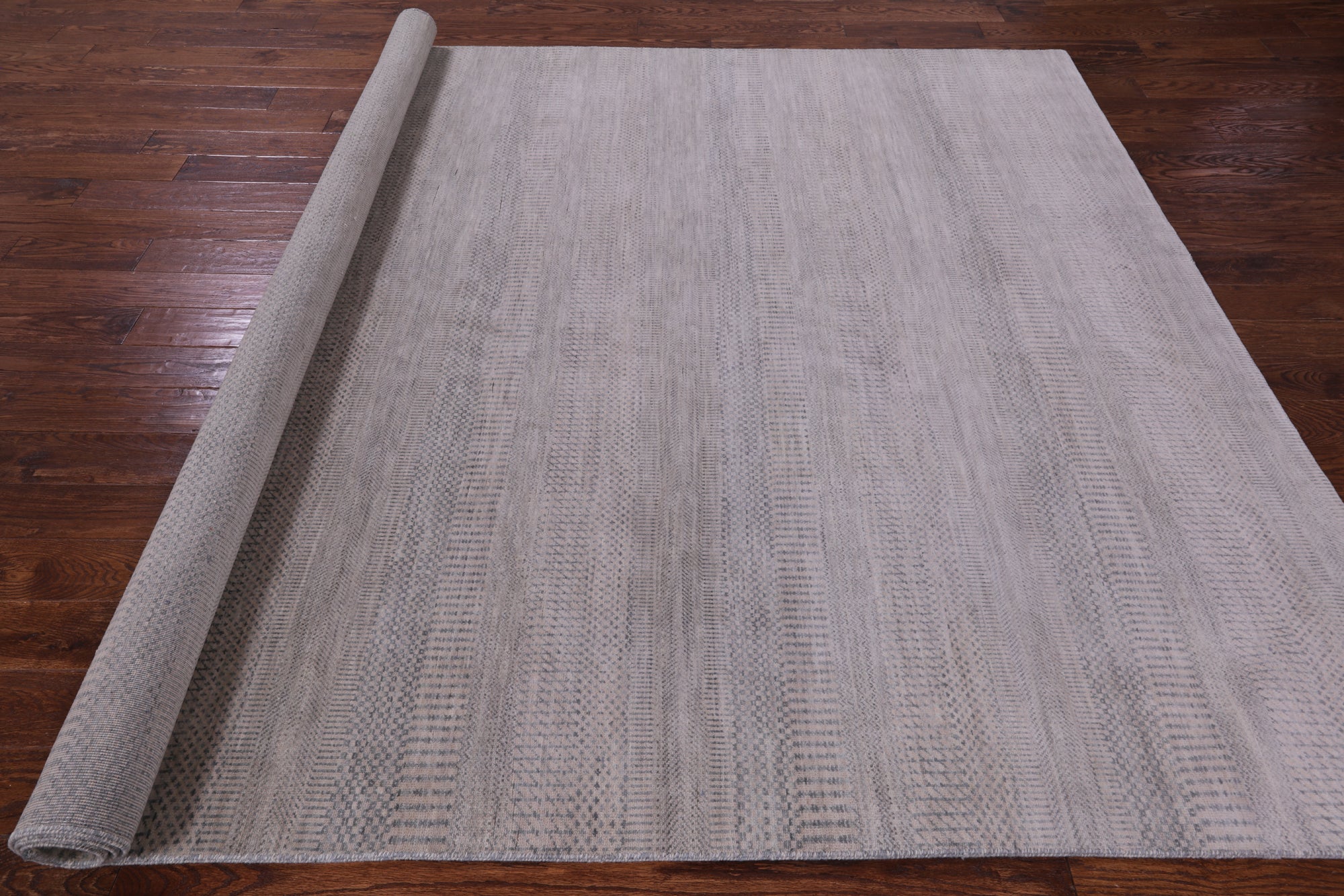 Savannah Grass Hand Knotted Wool & Silk Rug - 8' 2" X 10' 3" - Golden Nile