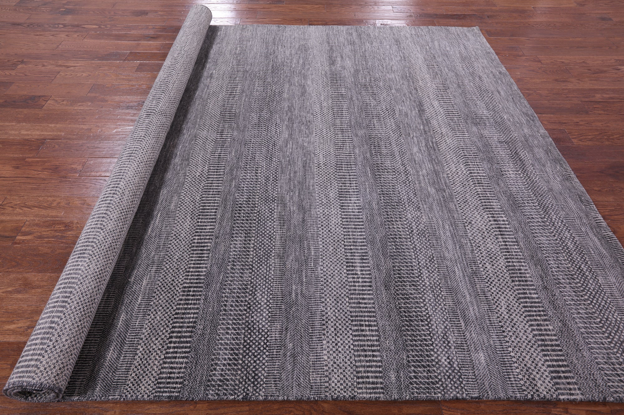 Savannah Grass Hand Knotted Wool & Silk Rug - 8' 1" X 9' 8" - Golden Nile