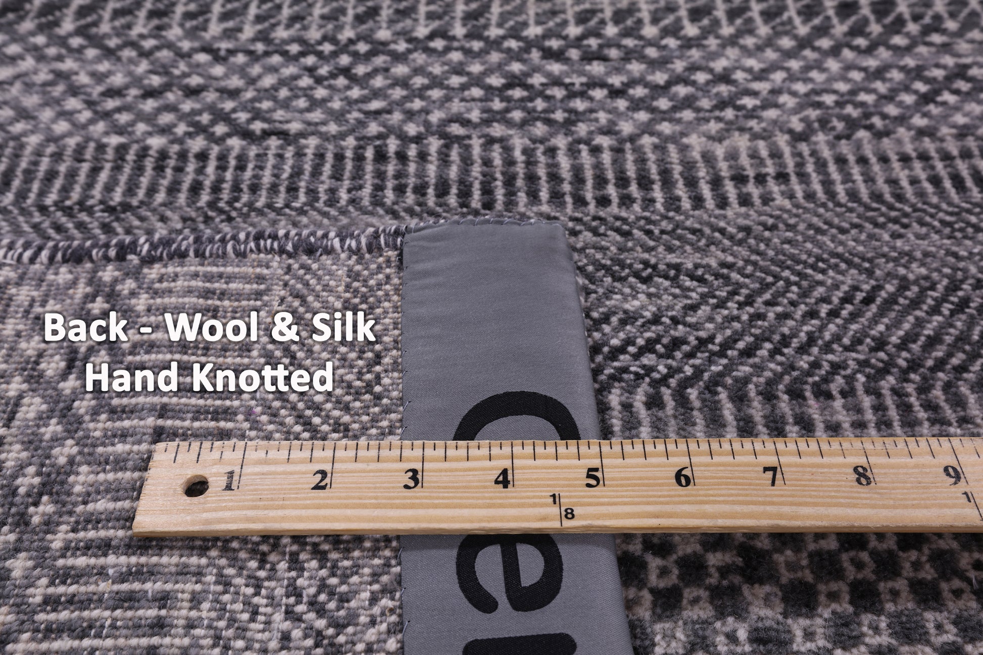 Savannah Grass Hand Knotted Wool & Silk Rug - 8' 1" X 9' 8" - Golden Nile