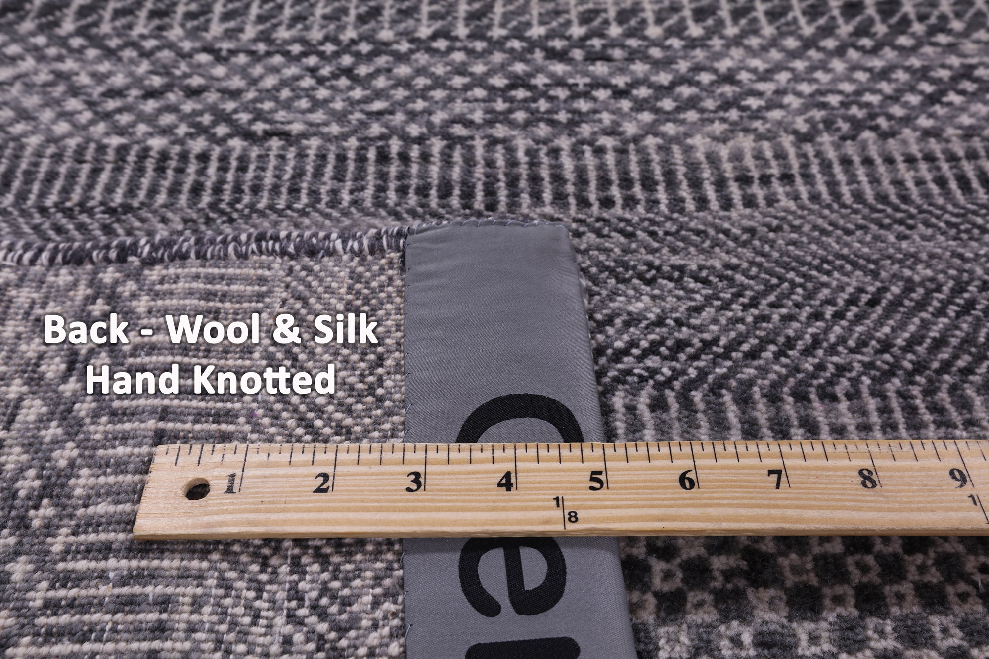 Savannah Grass Hand Knotted Wool & Silk Rug - 8' 1" X 9' 8" - Golden Nile