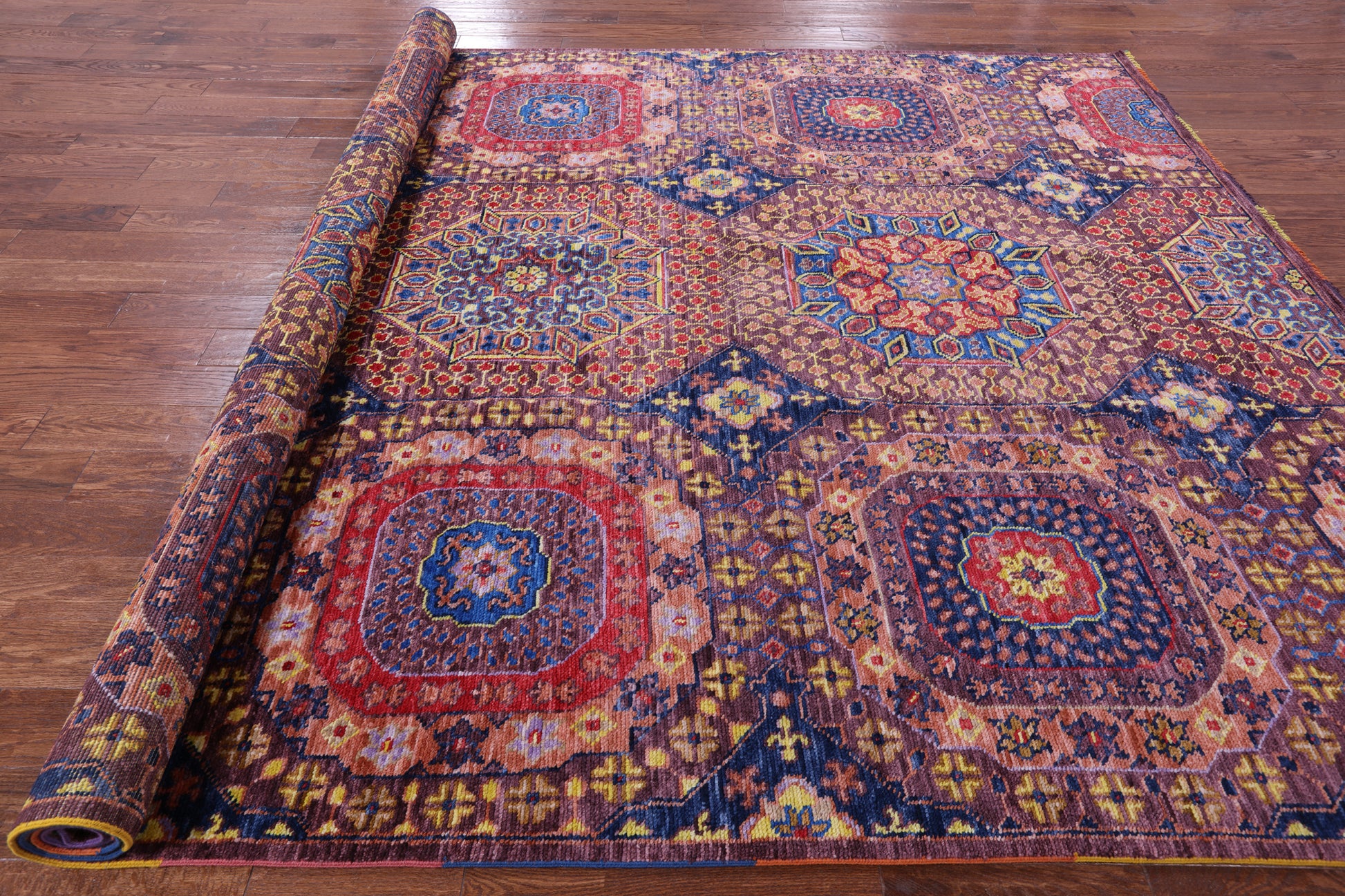 Geometric Persian Mamluk Hand Knotted Wool Rug - 8' 10" X 12' 4" - Golden Nile