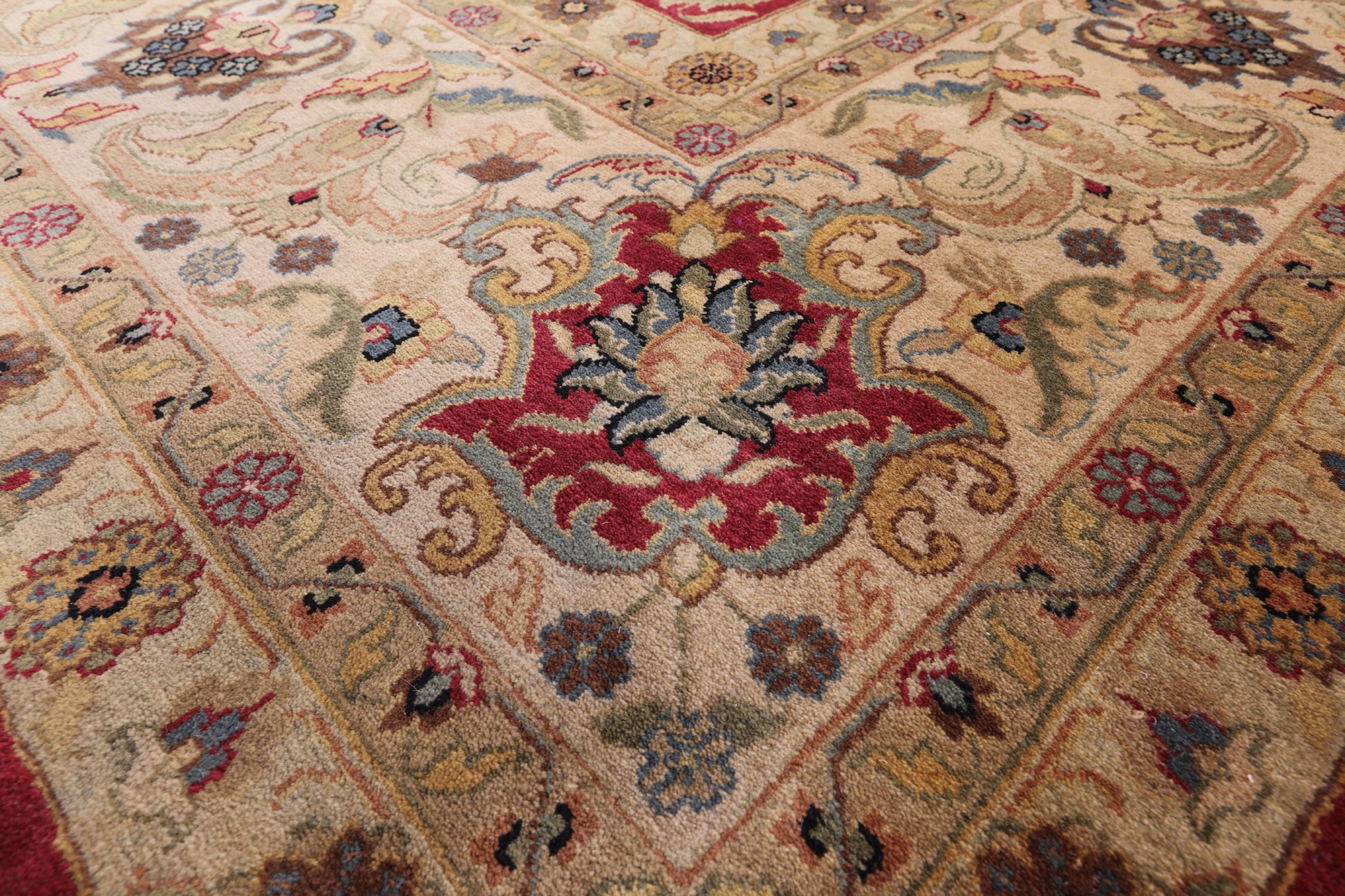 Red Persian Tabriz Handmade Wool Rug - 8' 4" X 11' 7" - Golden Nile