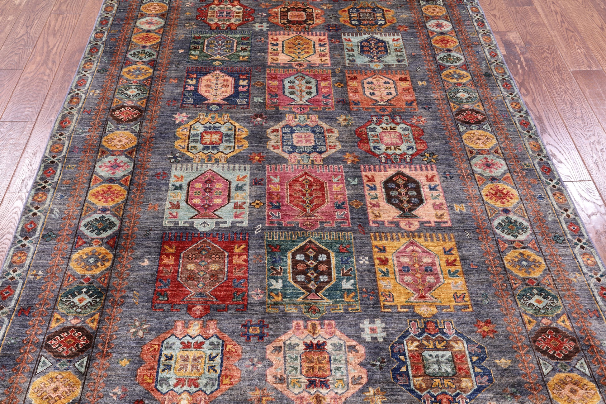 Tribal Persian Hand Knotted Wool Rug - 5' 8" X 7' 8" - Golden Nile