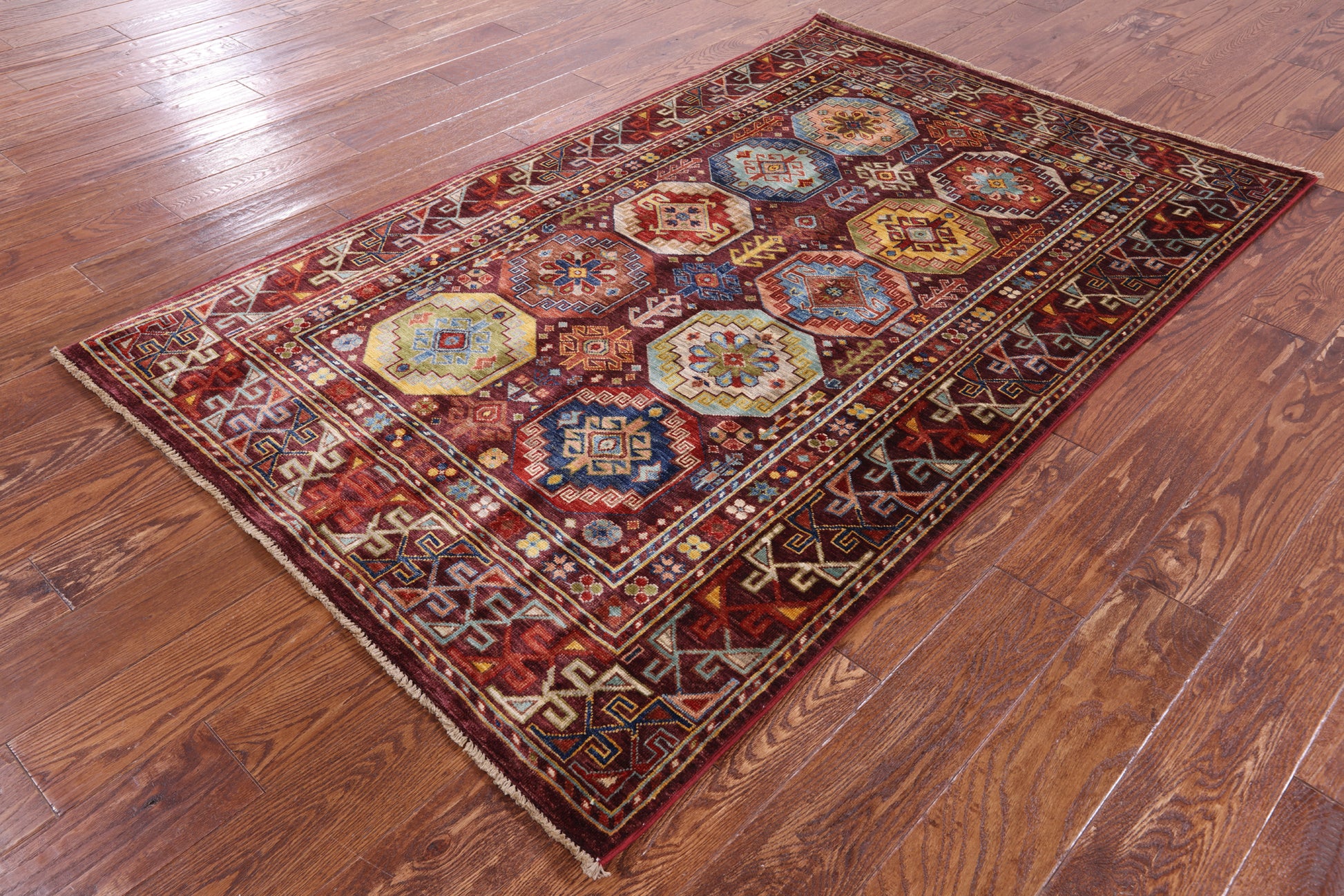 Turkmen Ersari Hand Knotted Wool Rug - 4' 0" X 6' 4" - Golden Nile