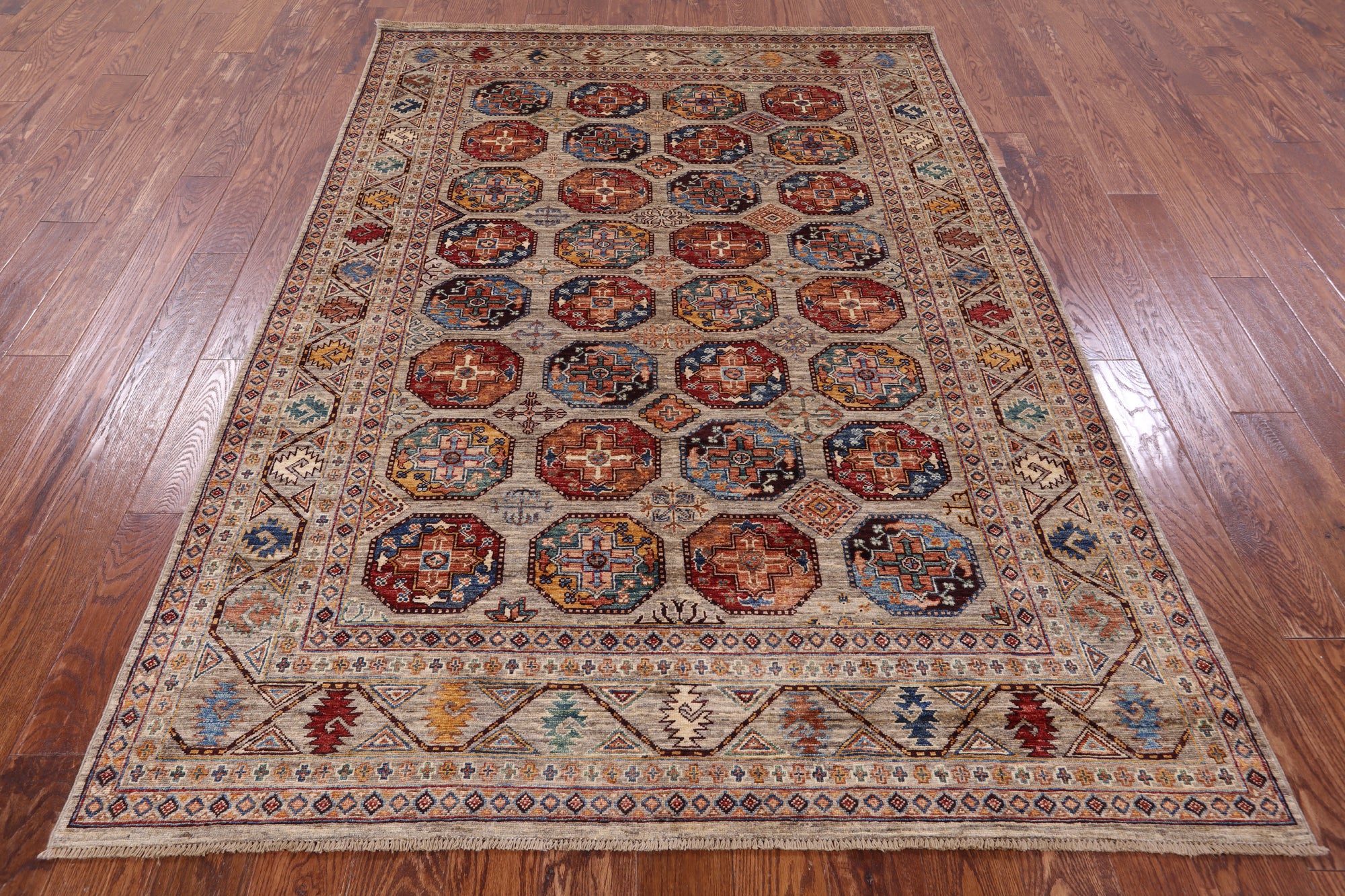 Turkmen Ersari Hand Knotted Wool Rug - 5' 7" X 7' 10" - Golden Nile