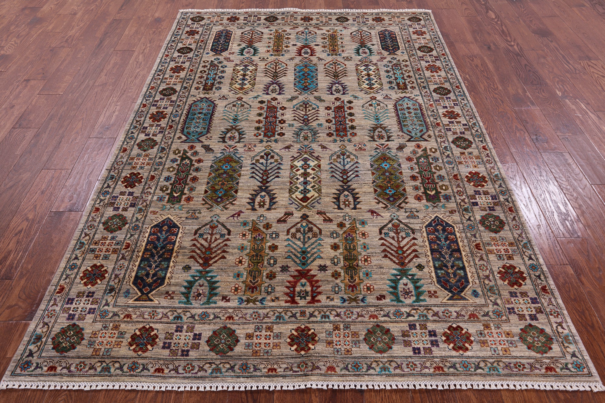 Turkmen Ersari Hand Knotted Wool Rug - 5' 6" X 8' 2" - Golden Nile