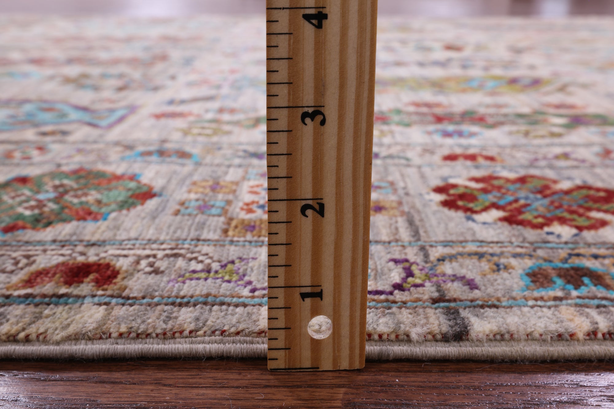 Turkmen Ersari Hand Knotted Wool Rug - 5' 6" X 8' 2" - Golden Nile
