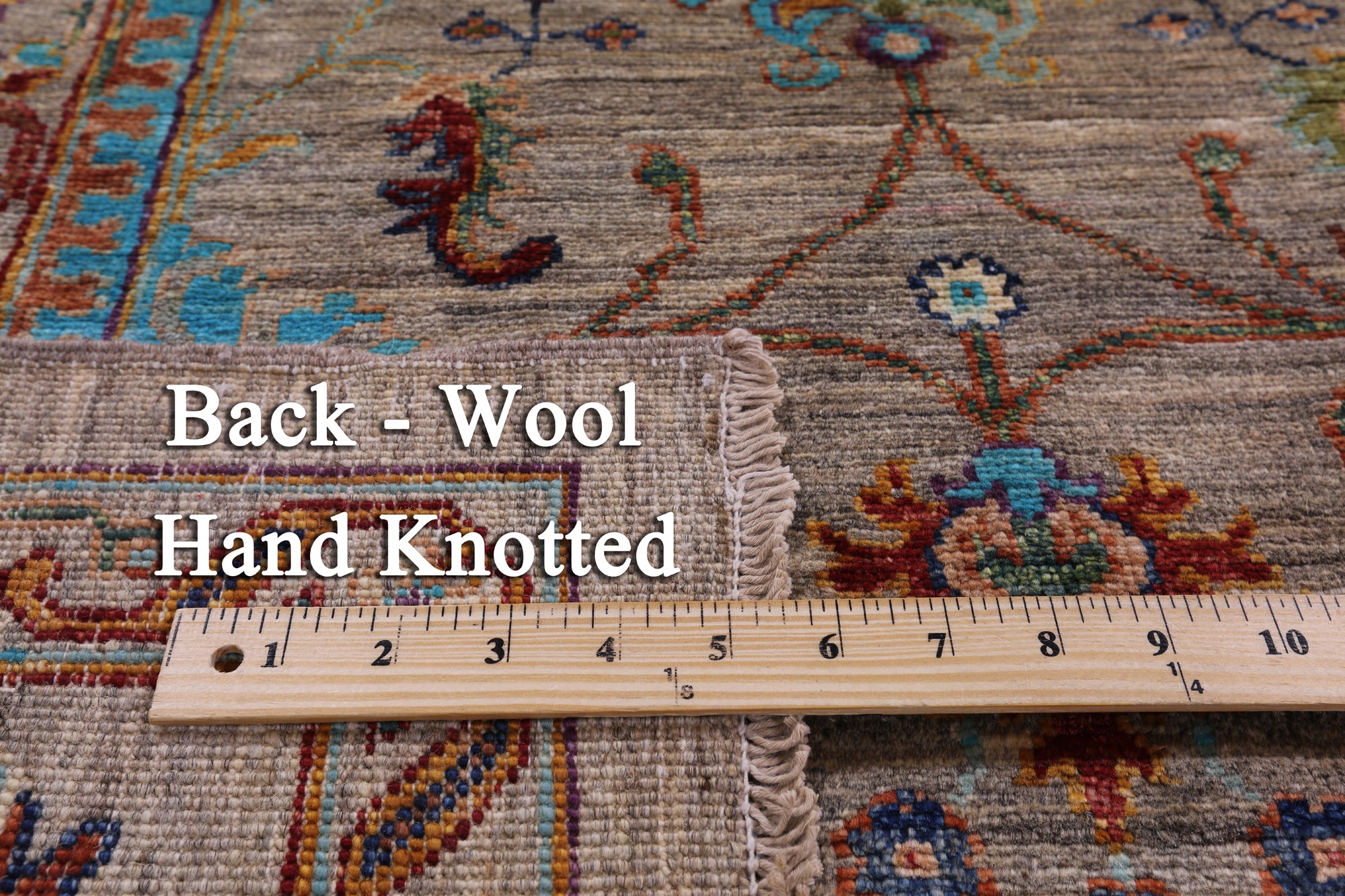 Peshawar Hand Knotted Wool Rug - 5' 7" X 8' 3" - Golden Nile