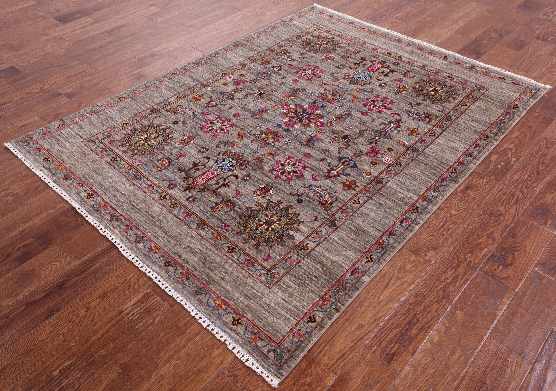 Persian Tabriz Hand Knotted Wool Rug - 5' 0" X 6' 7" - Golden Nile