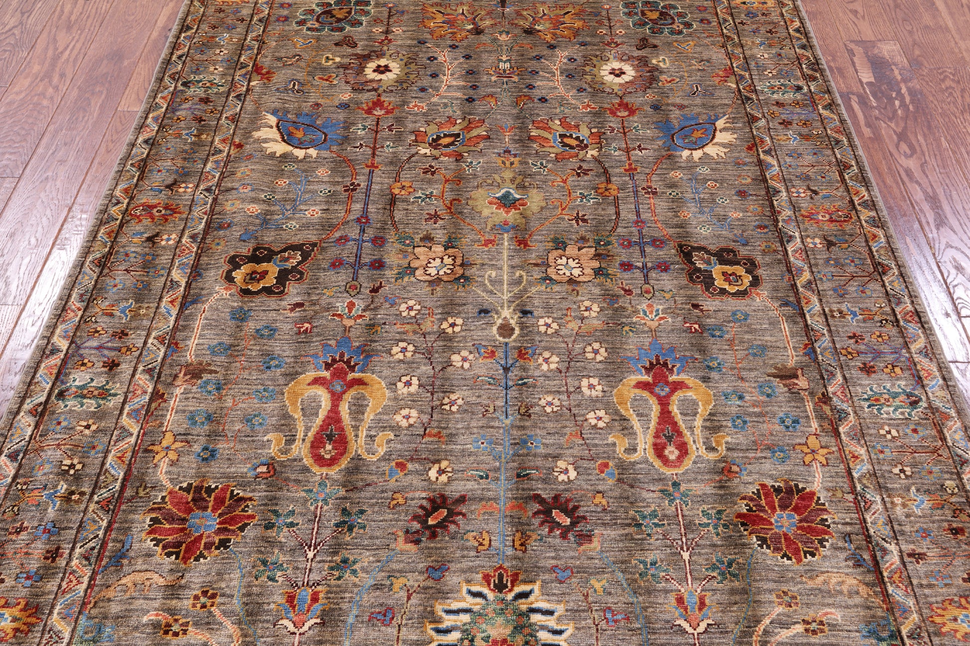 Peshawar Hand Knotted Wool Rug - 5' 1" X 7' 0" - Golden Nile