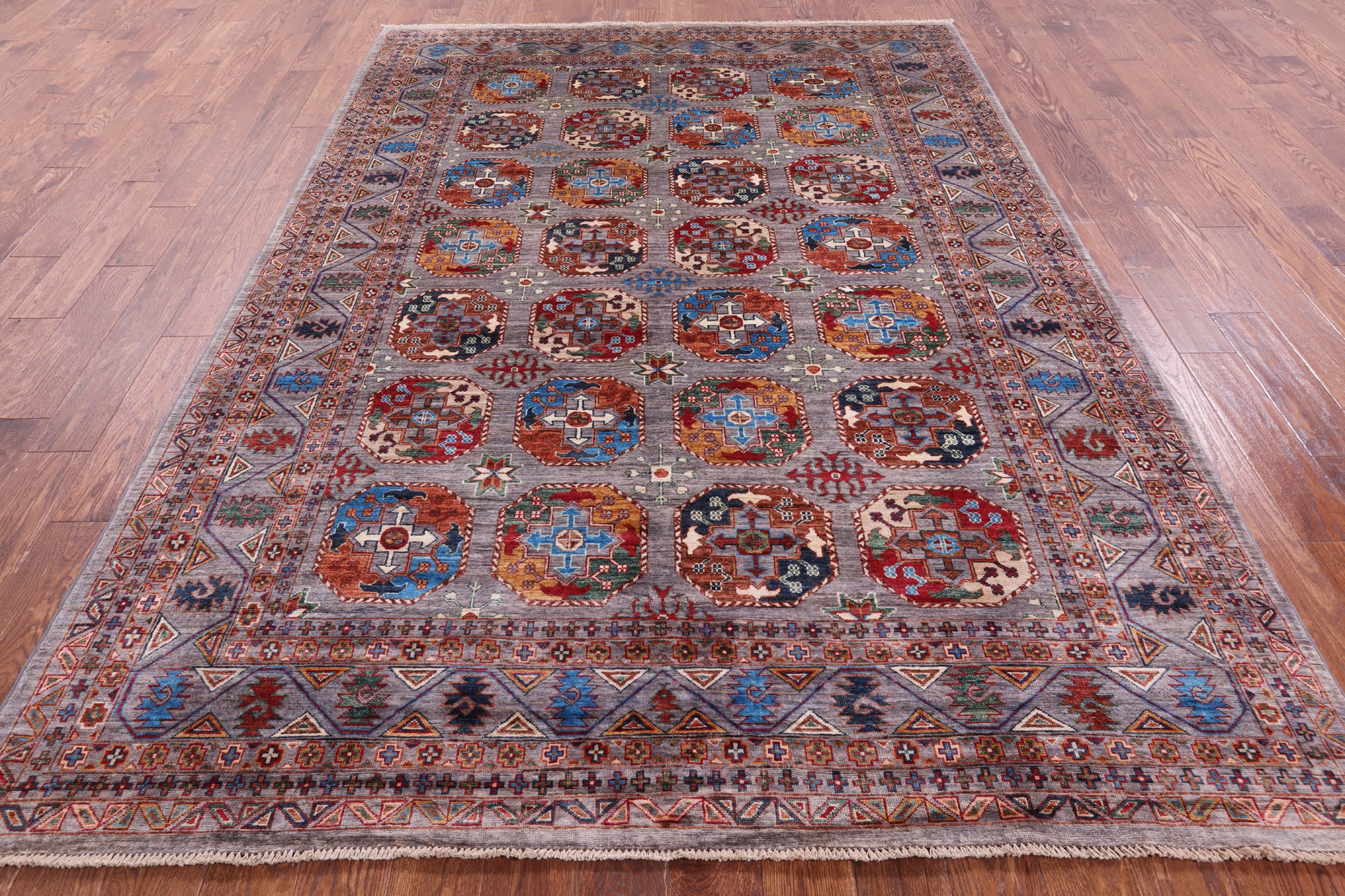 Grey Turkmen Ersari Hand Knotted Wool Rug - 6' 10" X 9' 10" - Golden Nile