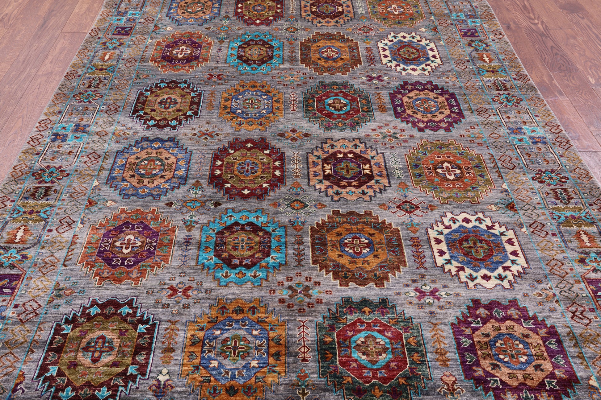 Turkmen Ersari Hand Knotted Wool Rug - 6' 9" X 9' 11" - Golden Nile