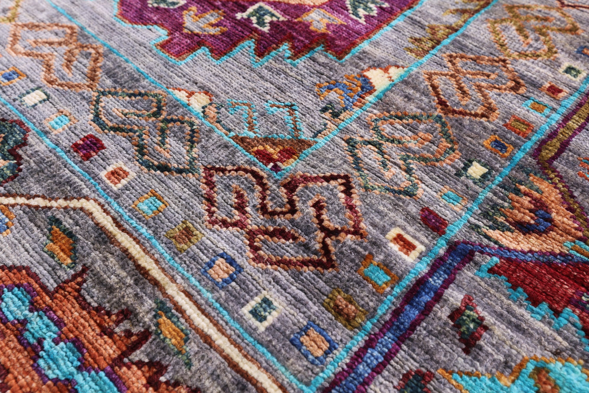 Turkmen Ersari Hand Knotted Wool Rug - 6' 9" X 9' 11" - Golden Nile