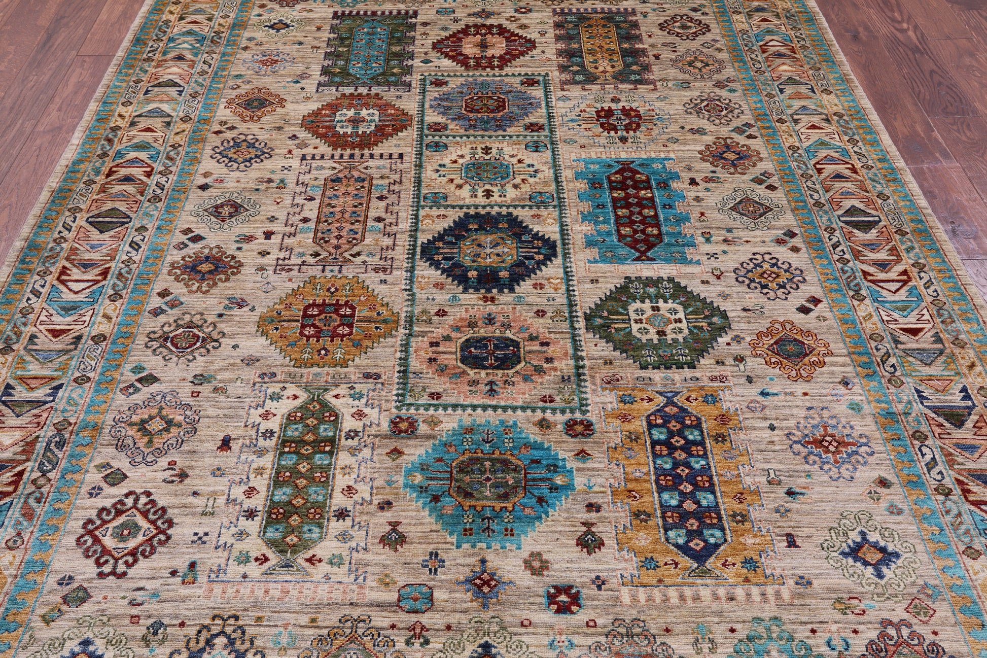Turkmen Ersari Hand Knotted Wool Rug - 6' 8" X 9' 7" - Golden Nile