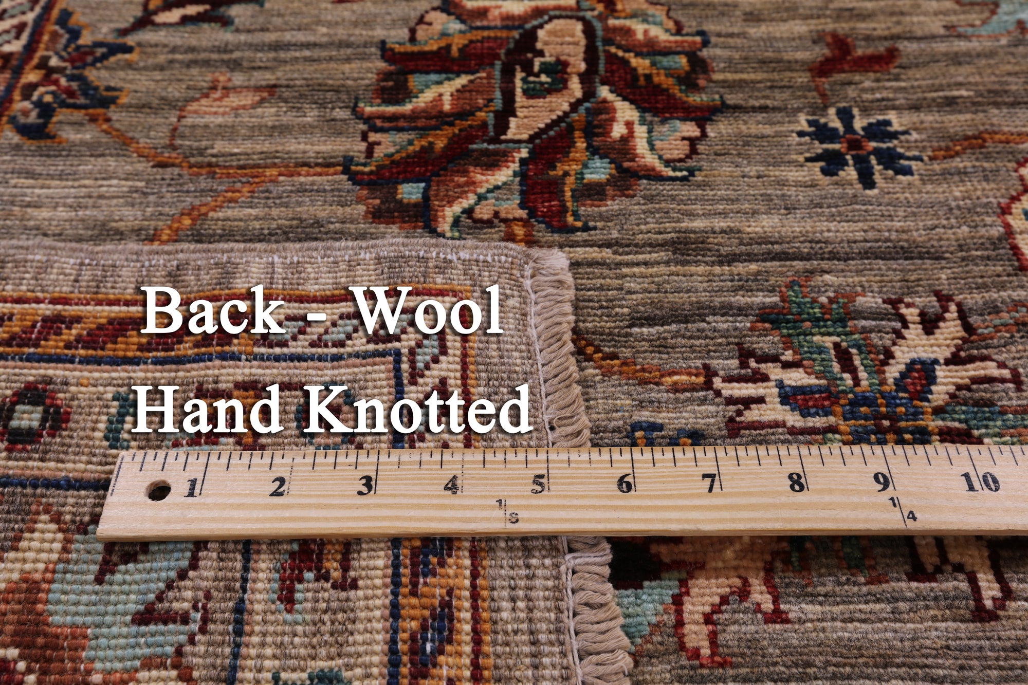 Peshawar Hand Knotted Wool Rug - 5' 8" X 8' 2" - Golden Nile