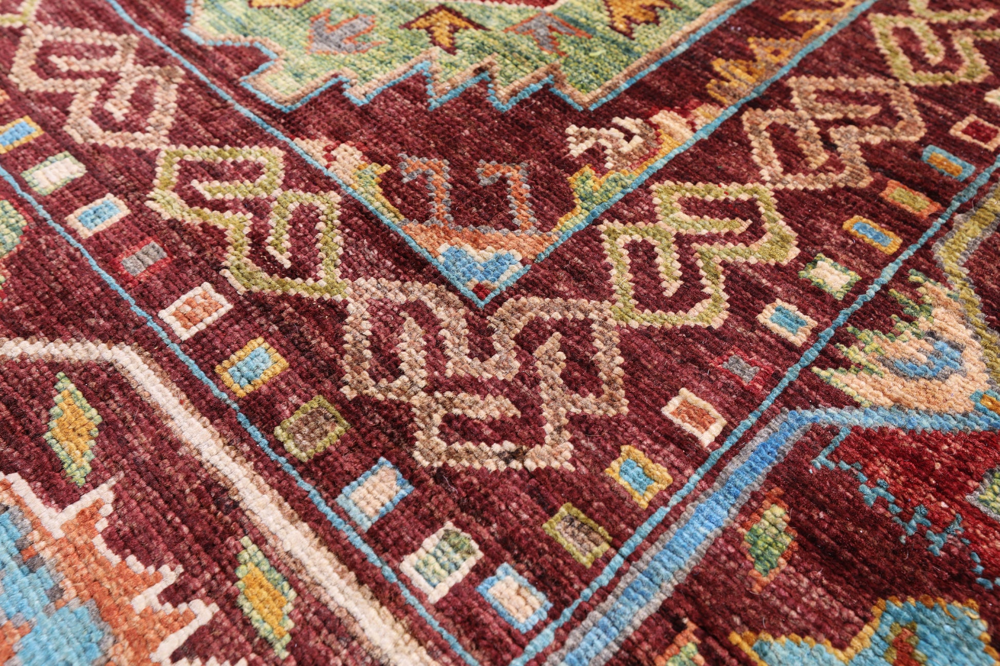 Turkmen Ersari Handmade Wool Rug - 5' 6" X 7' 9" - Golden Nile