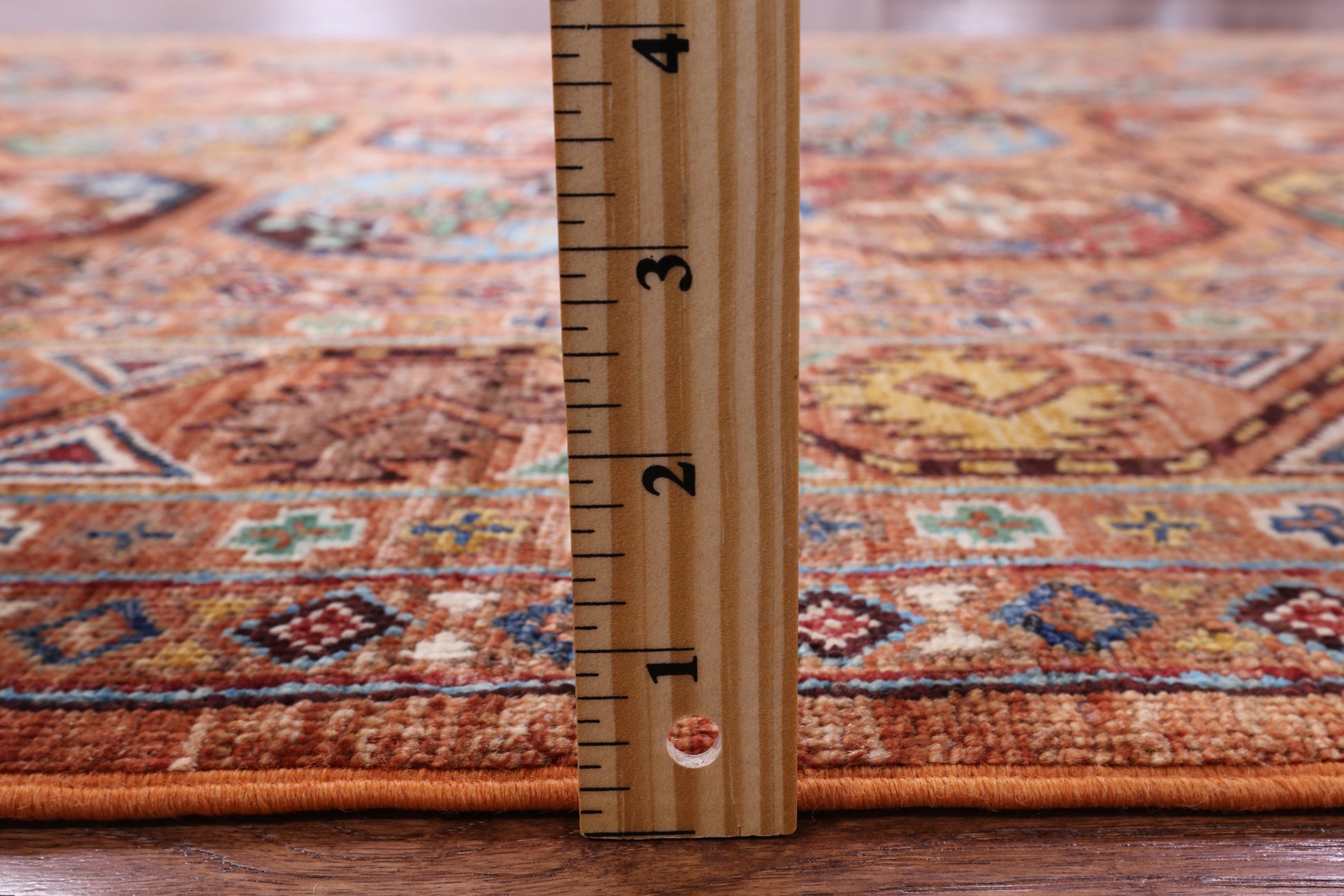 Turkmen Ersari Hand Knotted Wool Rug - 5' 7" X 7' 10" - Golden Nile