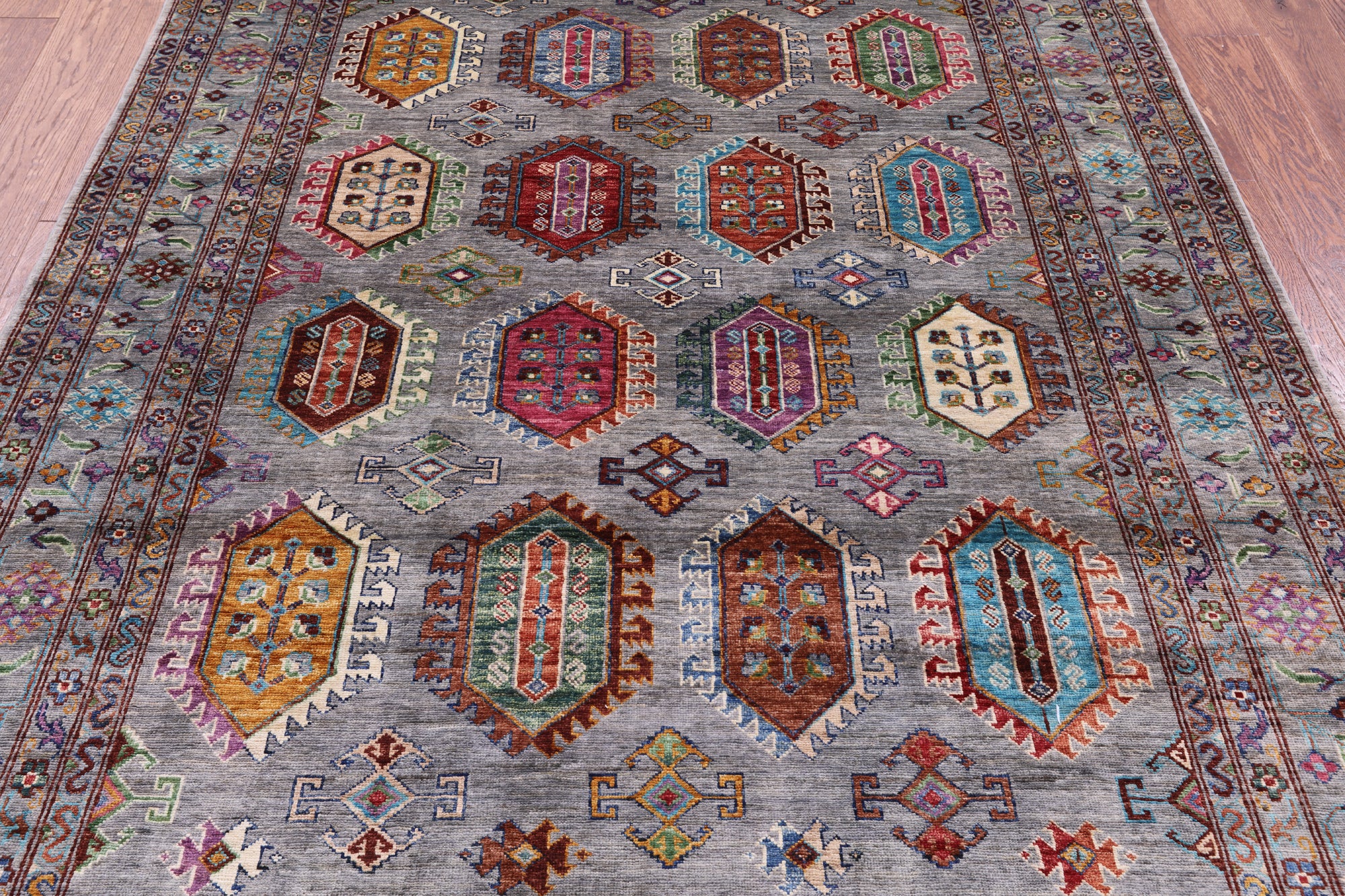 Grey Turkmen Ersari Hand Knotted Wool Rug - 5' 7" X 7' 8" - Golden Nile