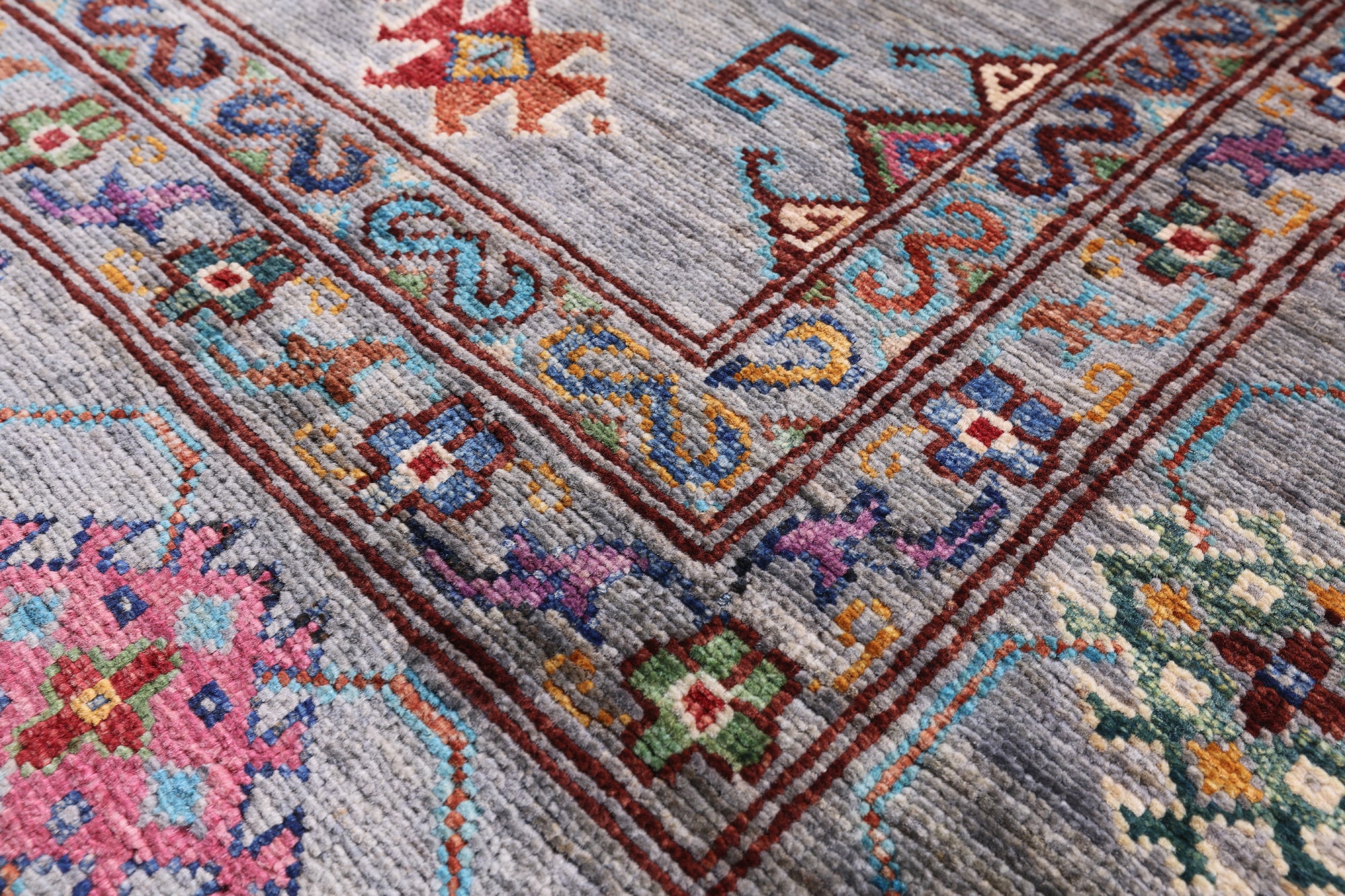Grey Turkmen Ersari Hand Knotted Wool Rug - 5' 7" X 7' 8" - Golden Nile