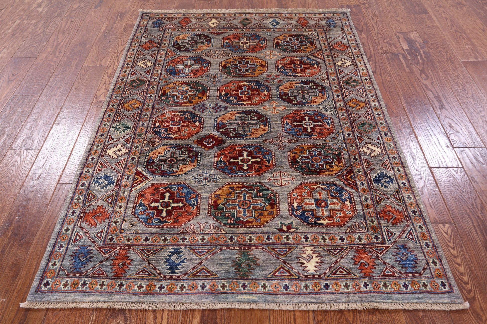 Turkmen Ersari Hand Knotted Wool Rug - 4' 2" X 5' 8" - Golden Nile