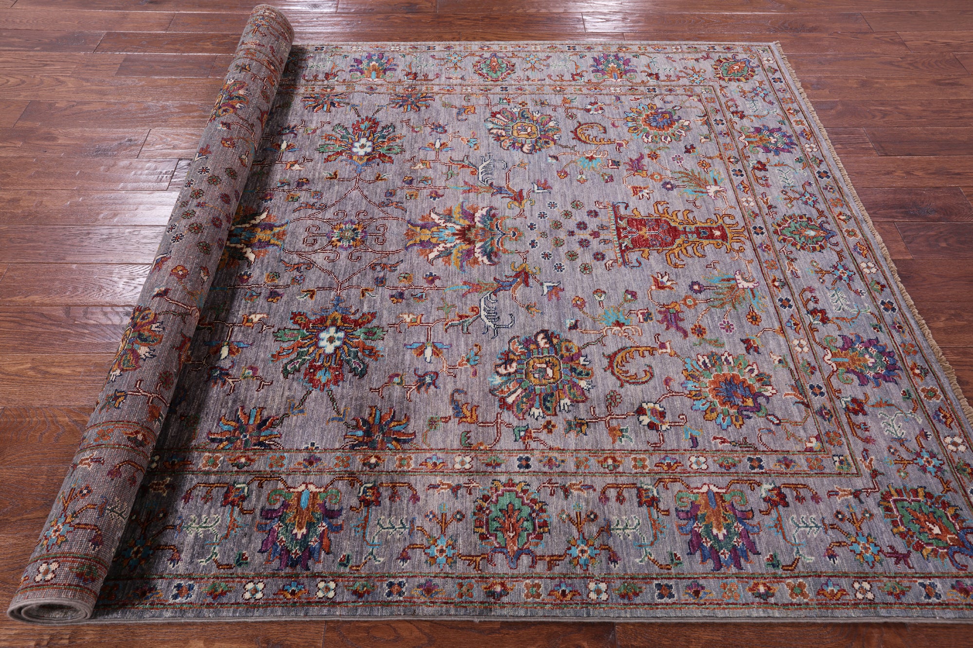 Grey Peshawar Hand Knotted Wool Rug - 5' 8" X 8' 4" - Golden Nile