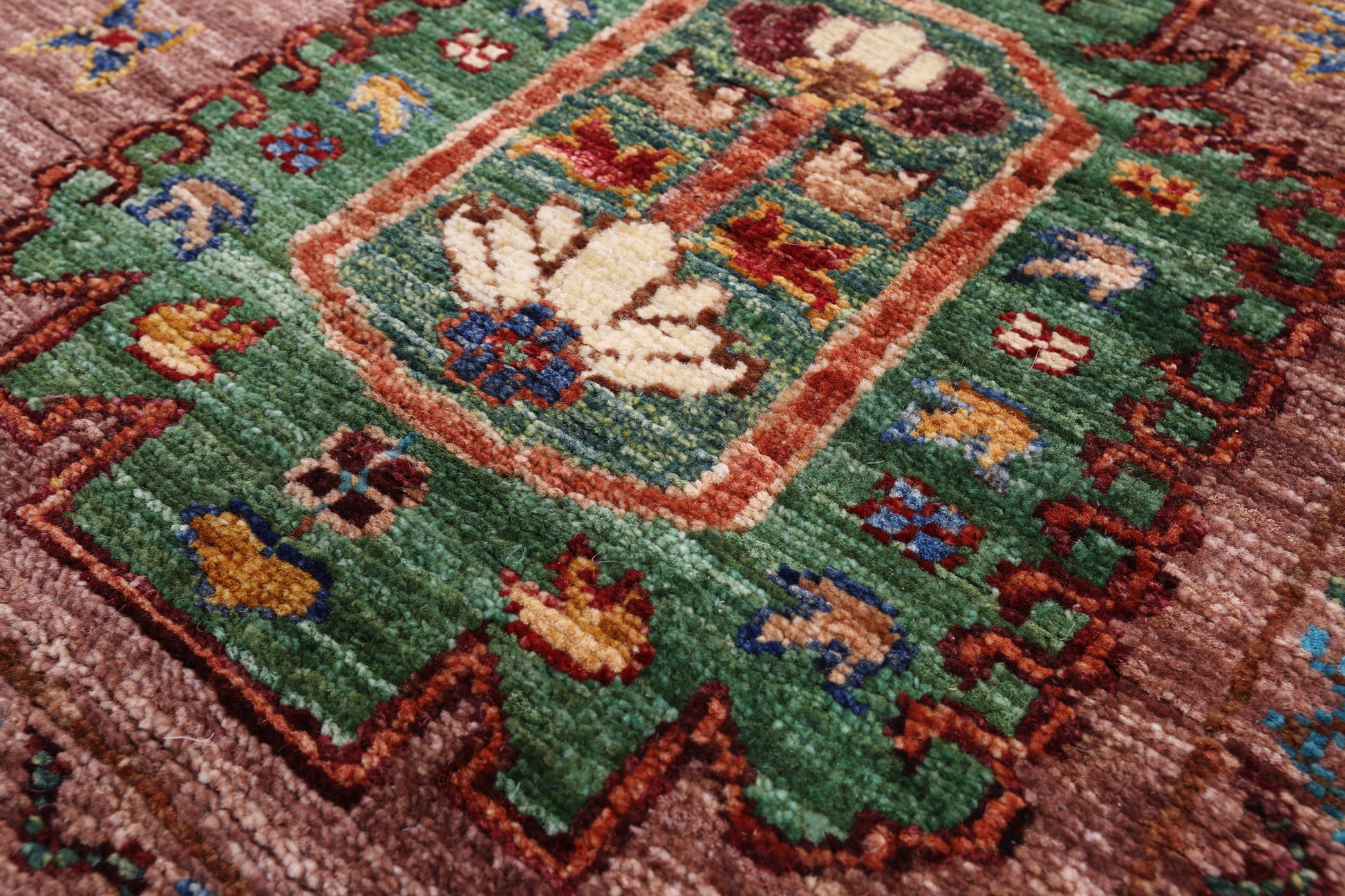 Turkmen Ersari Hand Knotted Wool Rug - 5' 8" X 8' 0" - Golden Nile