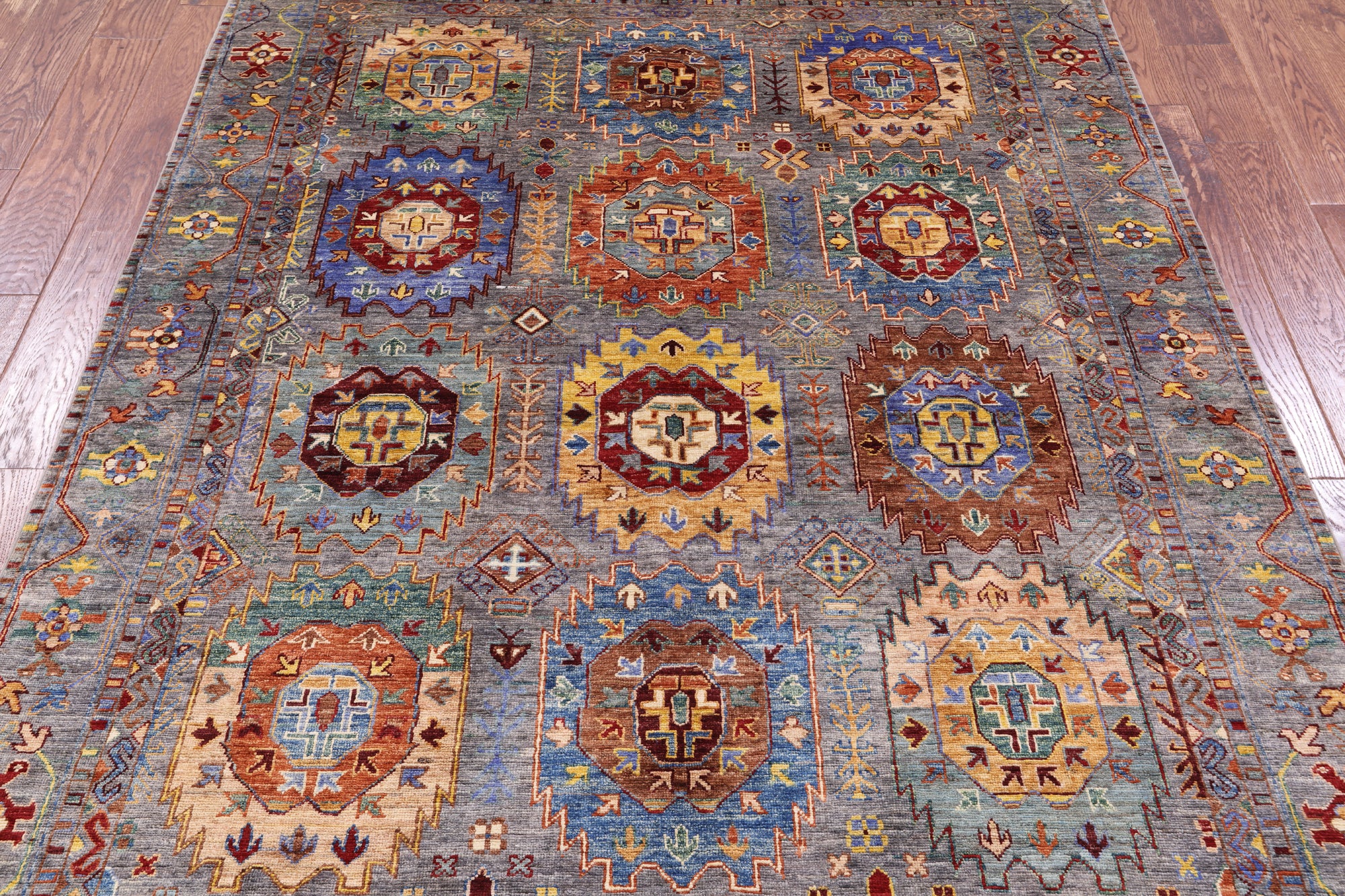 Turkmen Ersari Hand Knotted Wool Rug - 5' 8" X 7' 8" - Golden Nile