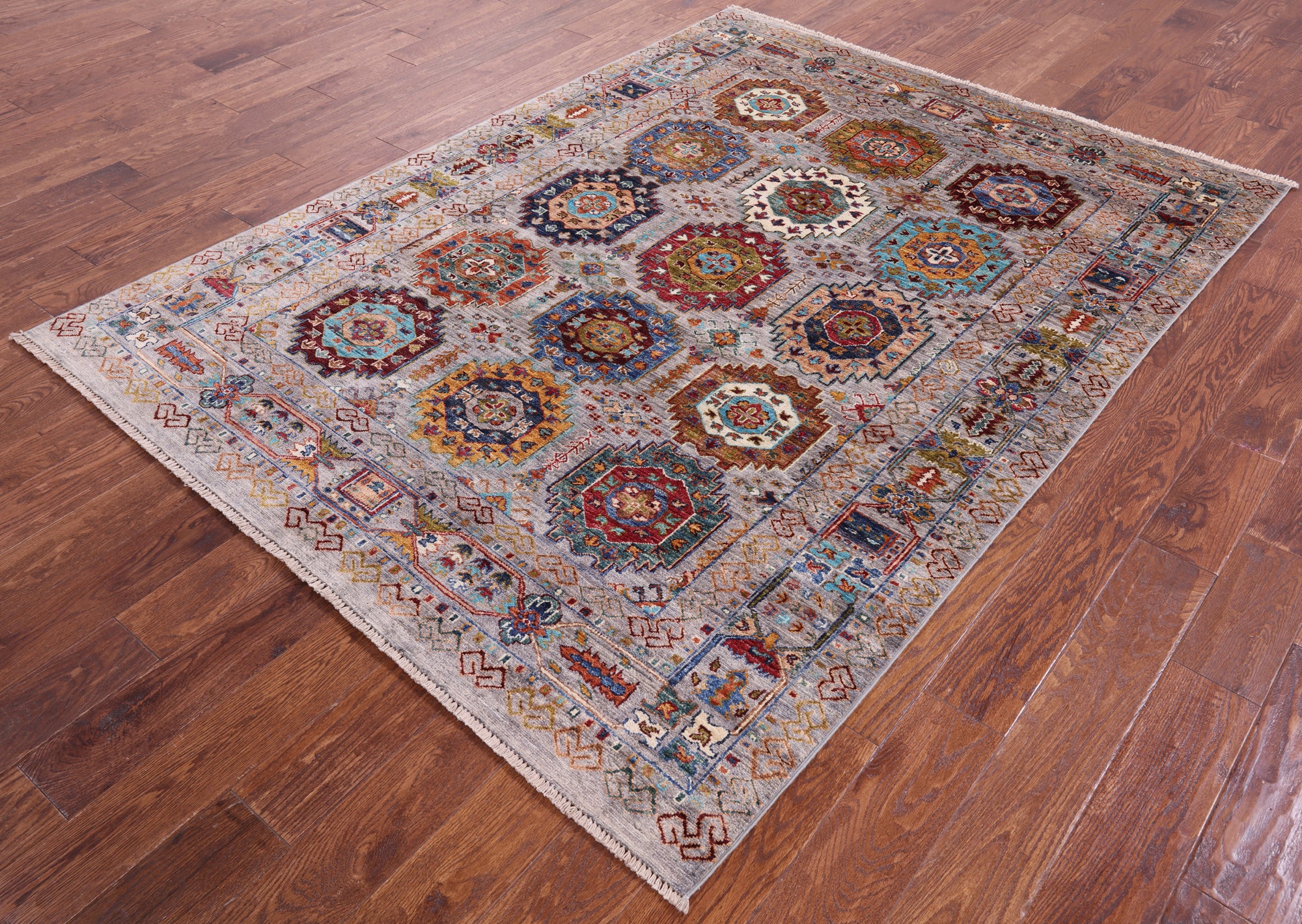 Turkmen Ersari Hand Knotted Wool Rug - 5' 7" X 7' 5" - Golden Nile