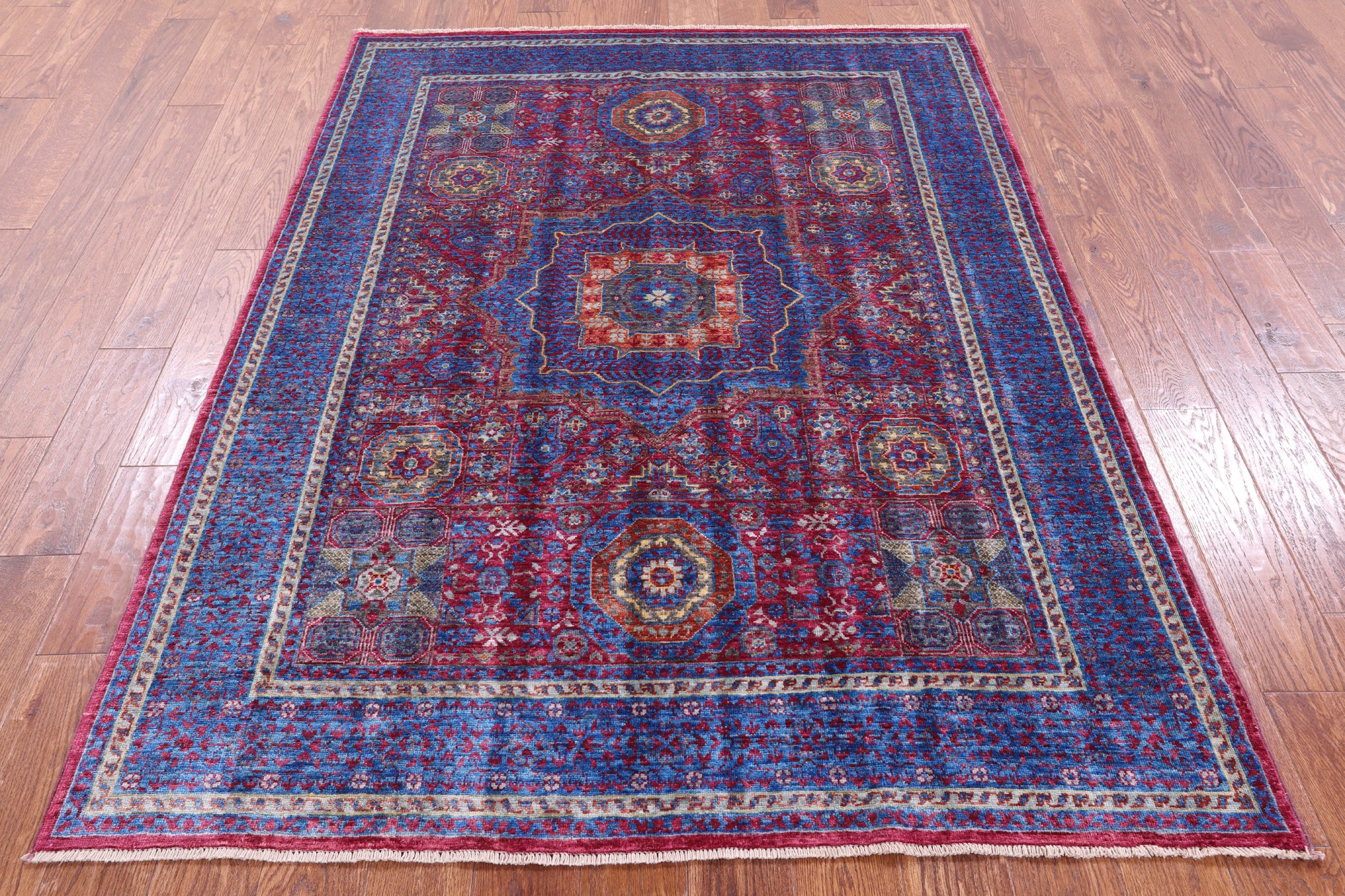 Geometric Persian Mamluk Hand Knotted Wool Rug - 5' 0" X 6' 9" - Golden Nile