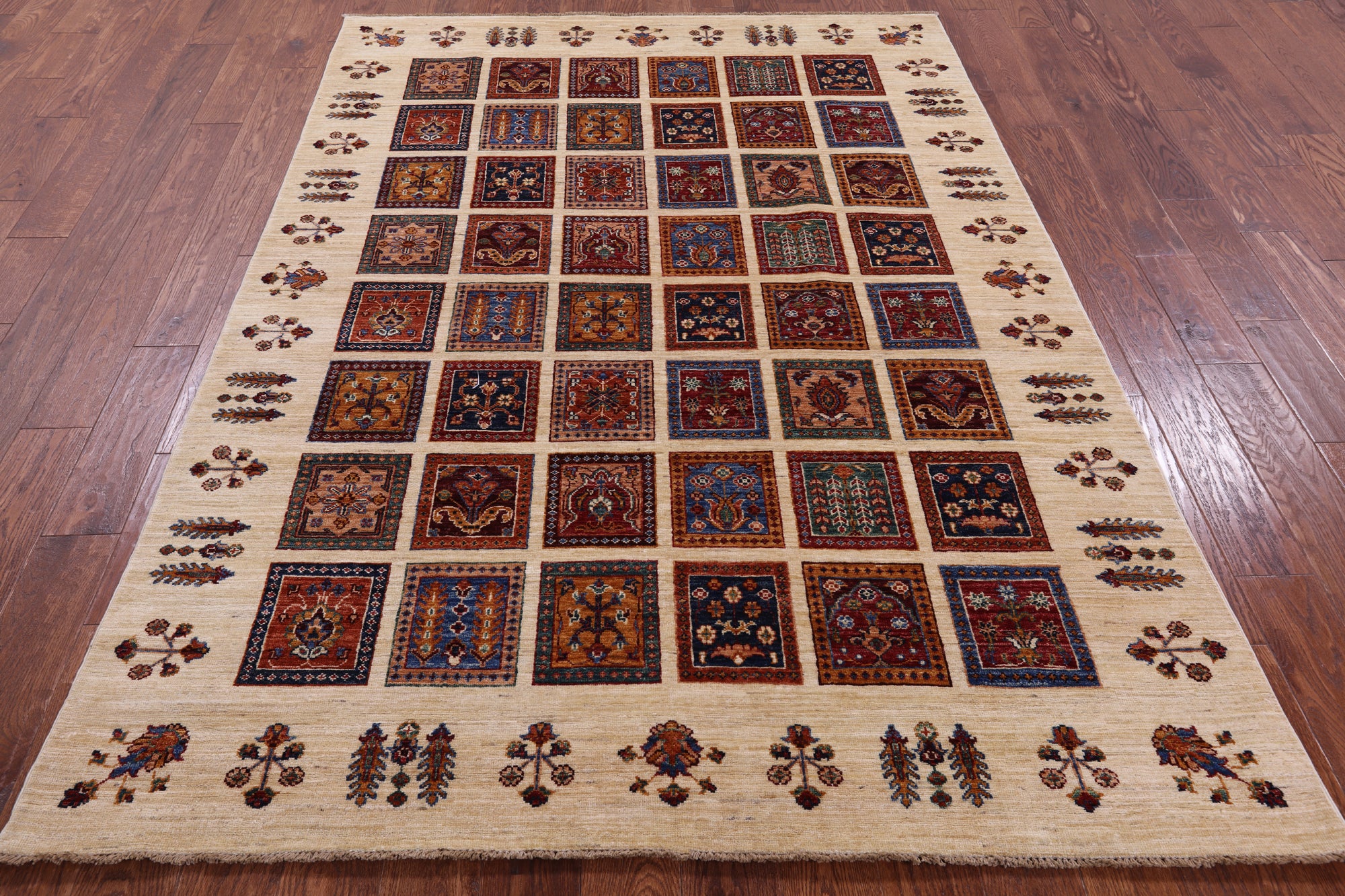 Ivory Garden Design Persian Handmade Wool Rug - 5' 7" X 7' 10" - Golden Nile