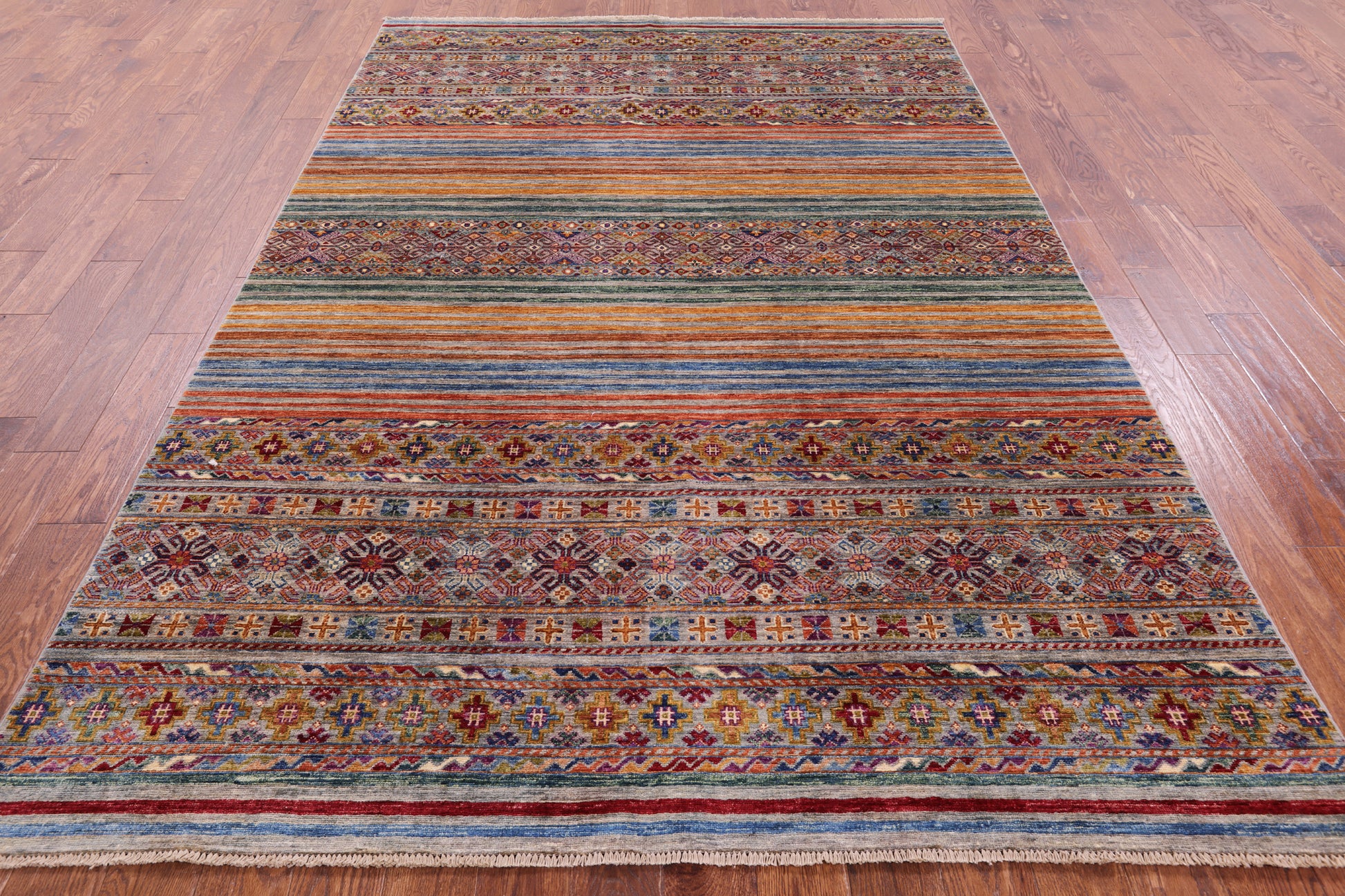 Khorjin Persian Gabbeh Hand Knotted Wool Rug - 6' 7" X 9' 8" - Golden Nile