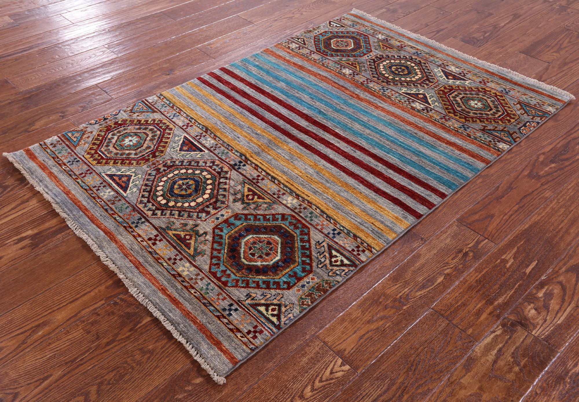 Khorjin Persian Gabbeh Handmade Wool Rug - 3' 4" X 5' 1" - Golden Nile