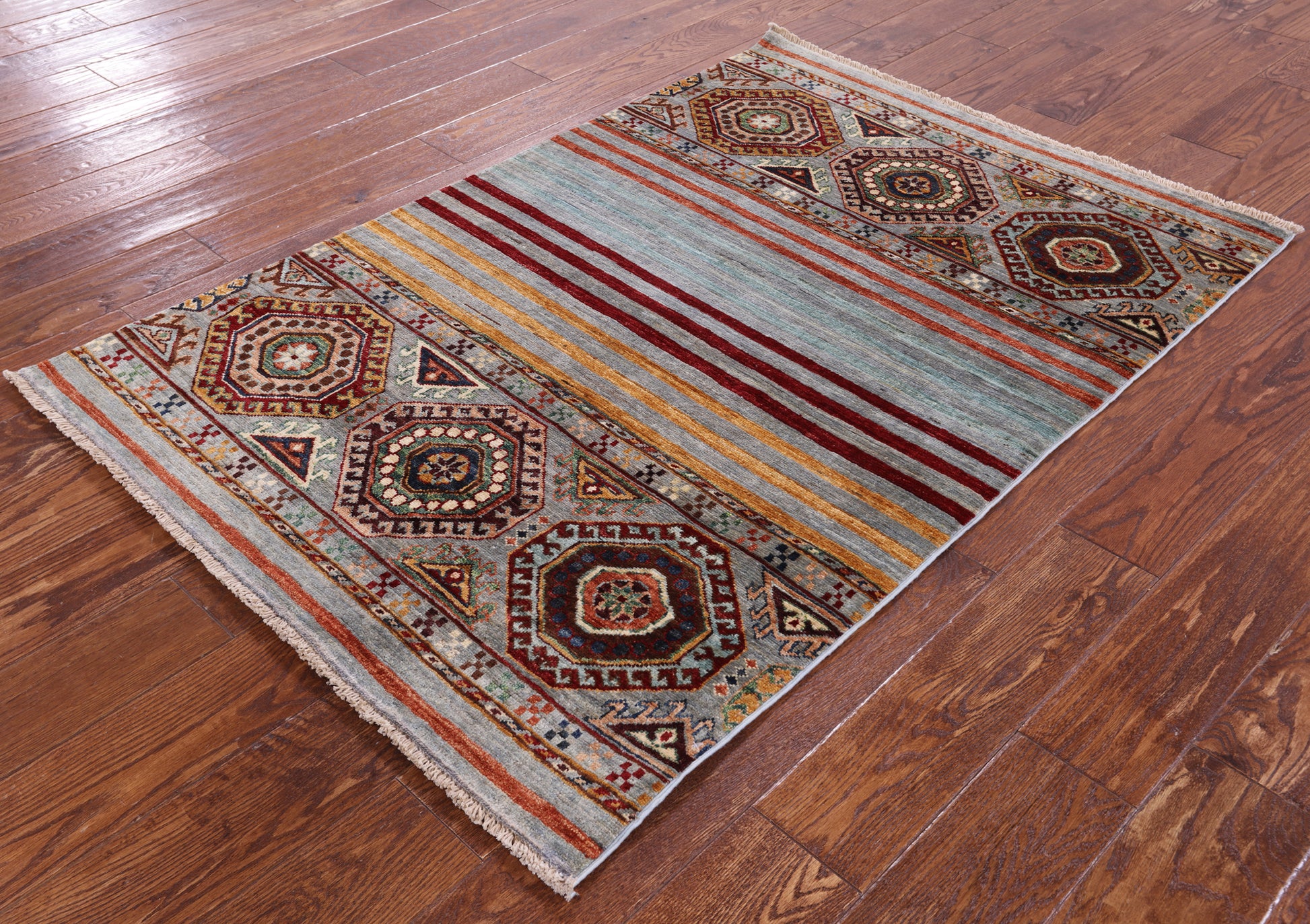 Khorjin Persian Gabbeh Hand Knotted Wool Rug - 3' 4" X 4' 11" - Golden Nile