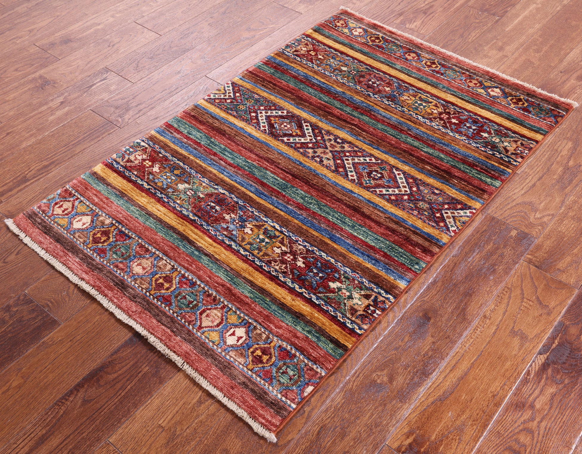 Khorjin Persian Gabbeh Handmade Wool Rug - 2' 7" X 4' 1" - Golden Nile