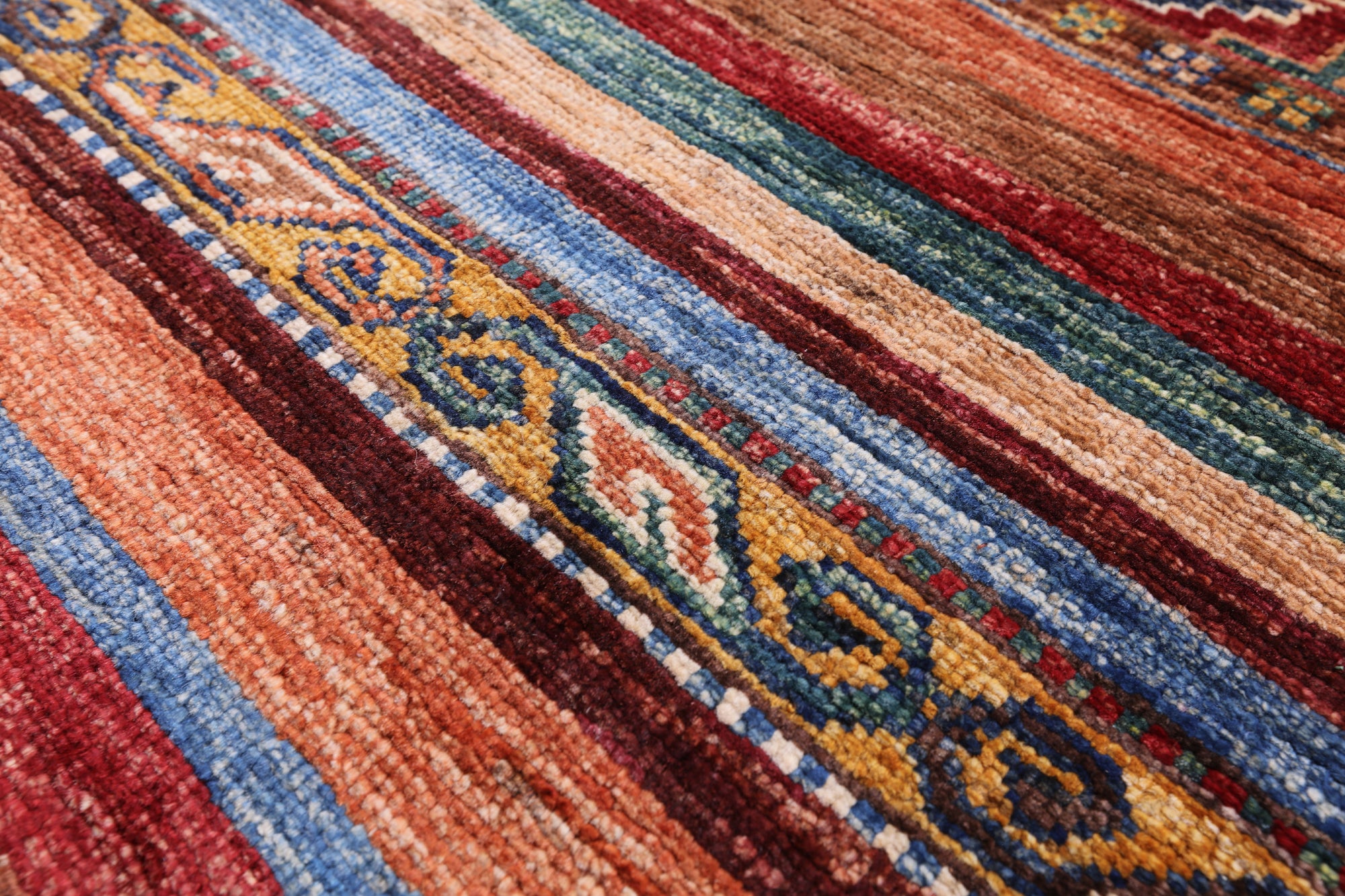 Khorjin Persian Gabbeh Hand Knotted Wool Rug - 2' 9" X 4' 0" - Golden Nile