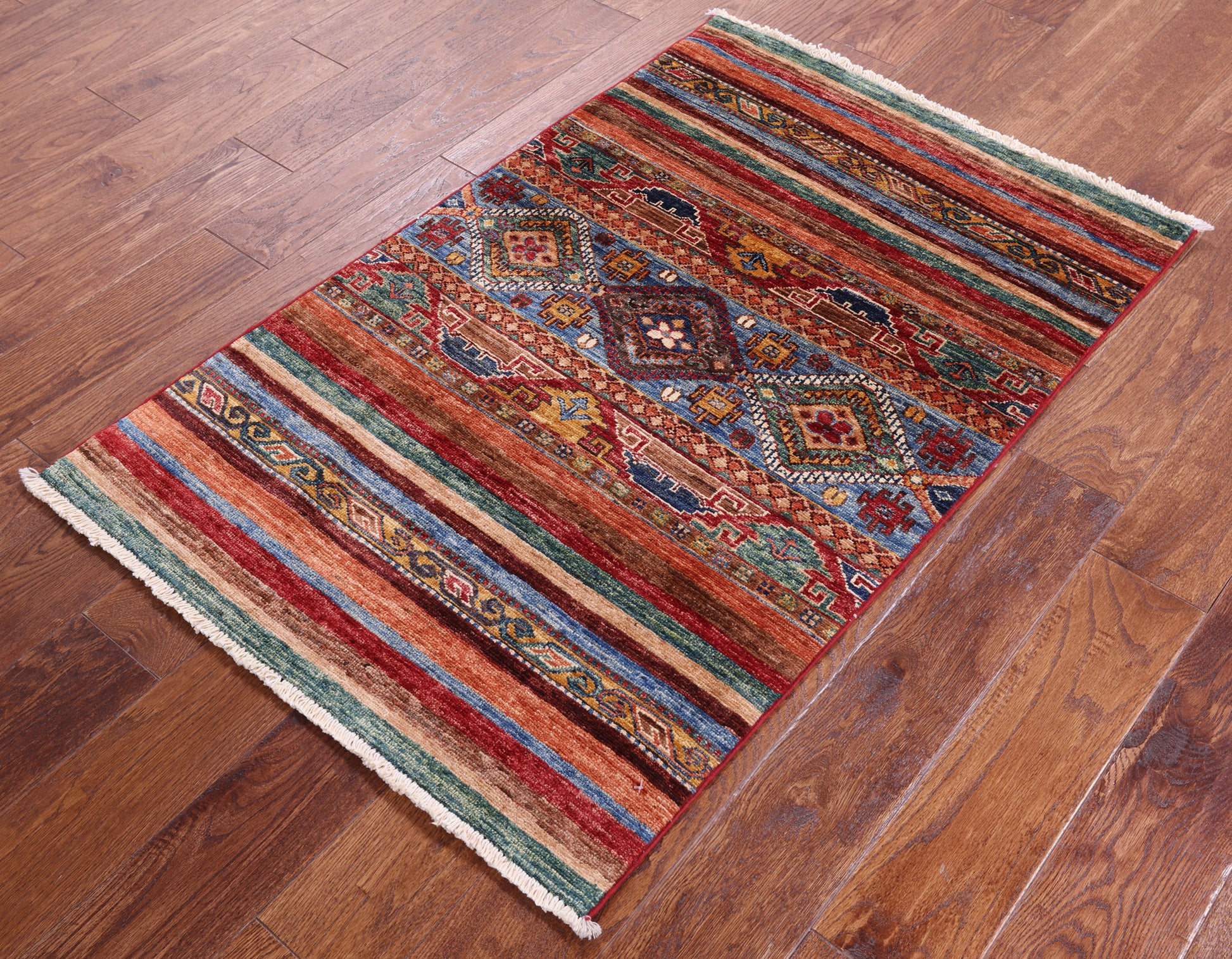 Khorjin Persian Gabbeh Handmade Wool Rug - 2' 7" X 4' 1" - Golden Nile