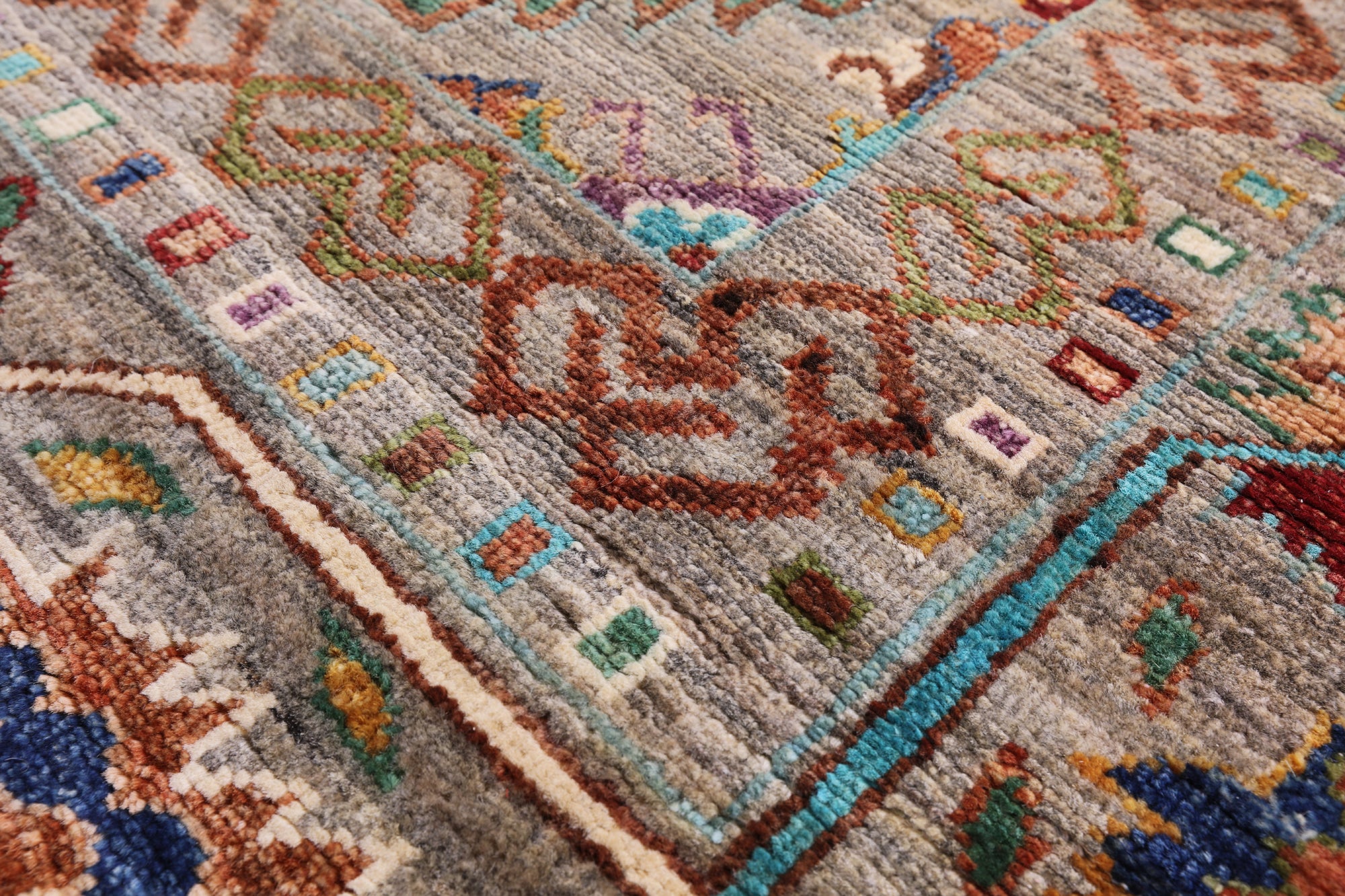 Turkmen Ersari Handmade Wool Rug - 5' 11" X 8' 0" - Golden Nile