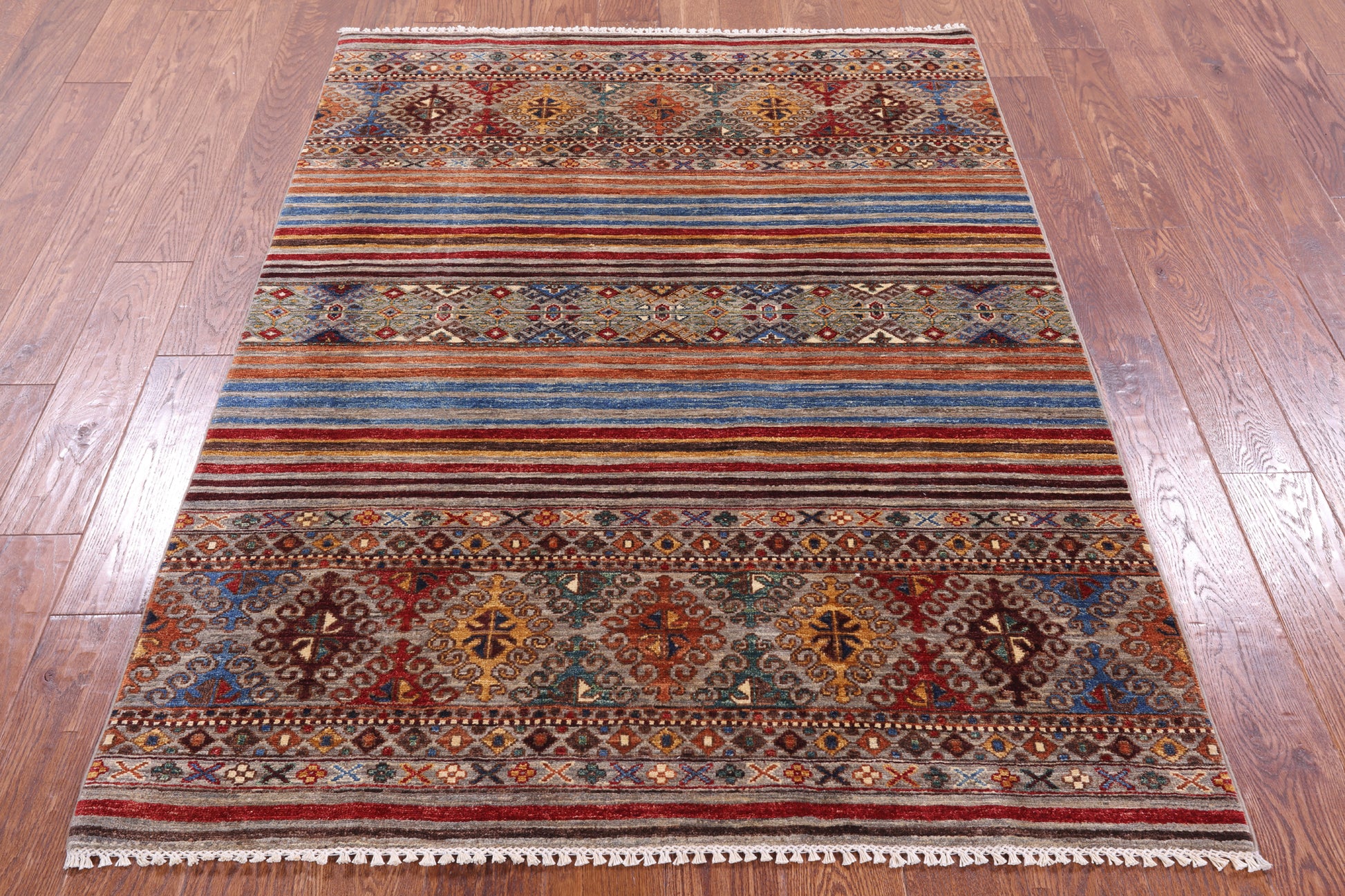 Khorjin Persian Gabbeh Hand Knotted Wool Rug - 4' 2" X 5' 8" - Golden Nile