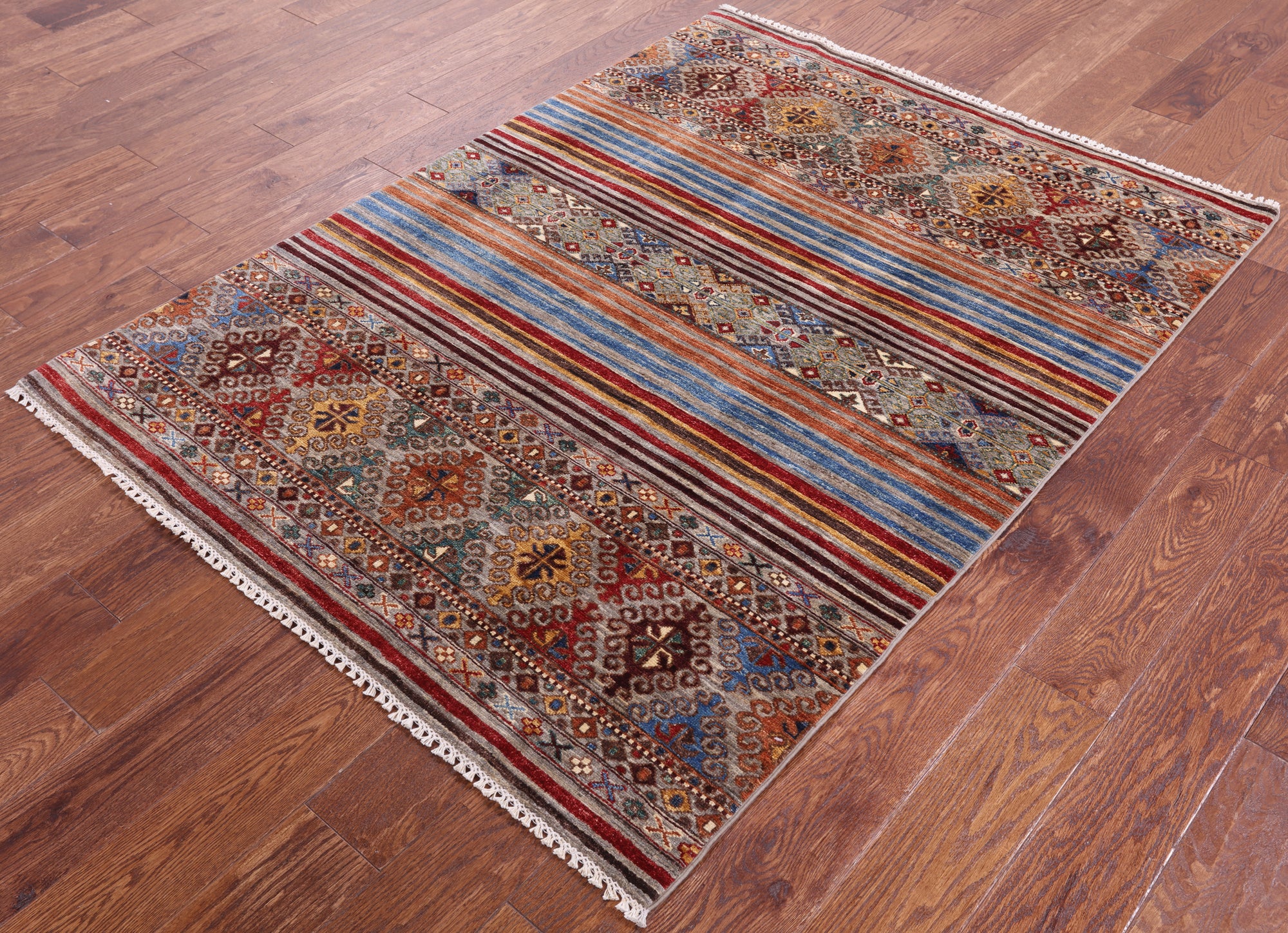 Khorjin Persian Gabbeh Hand Knotted Wool Rug - 4' 2" X 5' 8" - Golden Nile