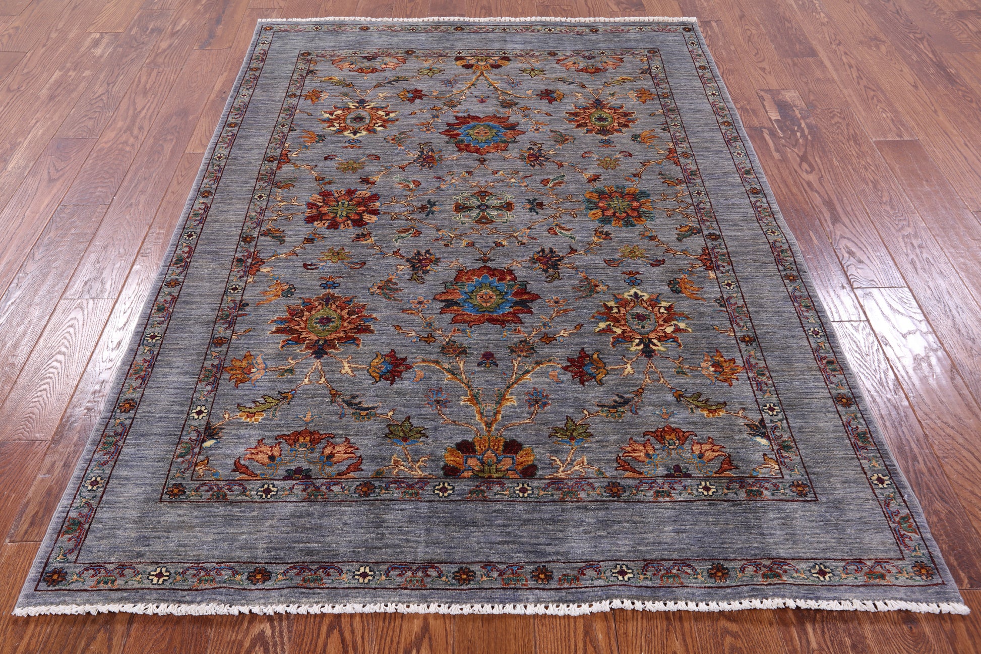 Peshawar Hand Knotted Wool Rug - 4' 11" X 6' 8" - Golden Nile