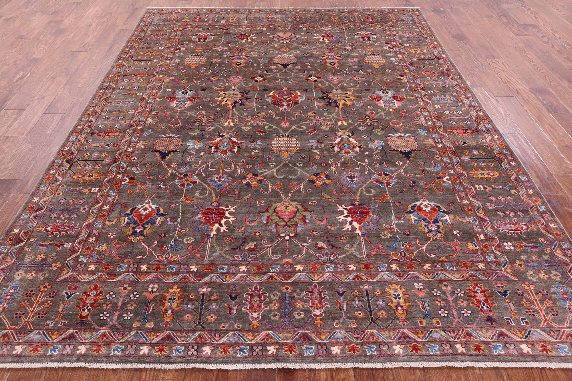 Peshawar Hand Knotted Wool Rug - 8' 0" X 9' 11" - Golden Nile