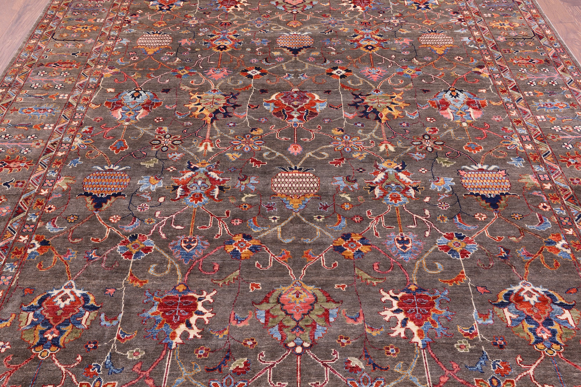 Peshawar Hand Knotted Wool Rug - 8' 0" X 9' 11" - Golden Nile