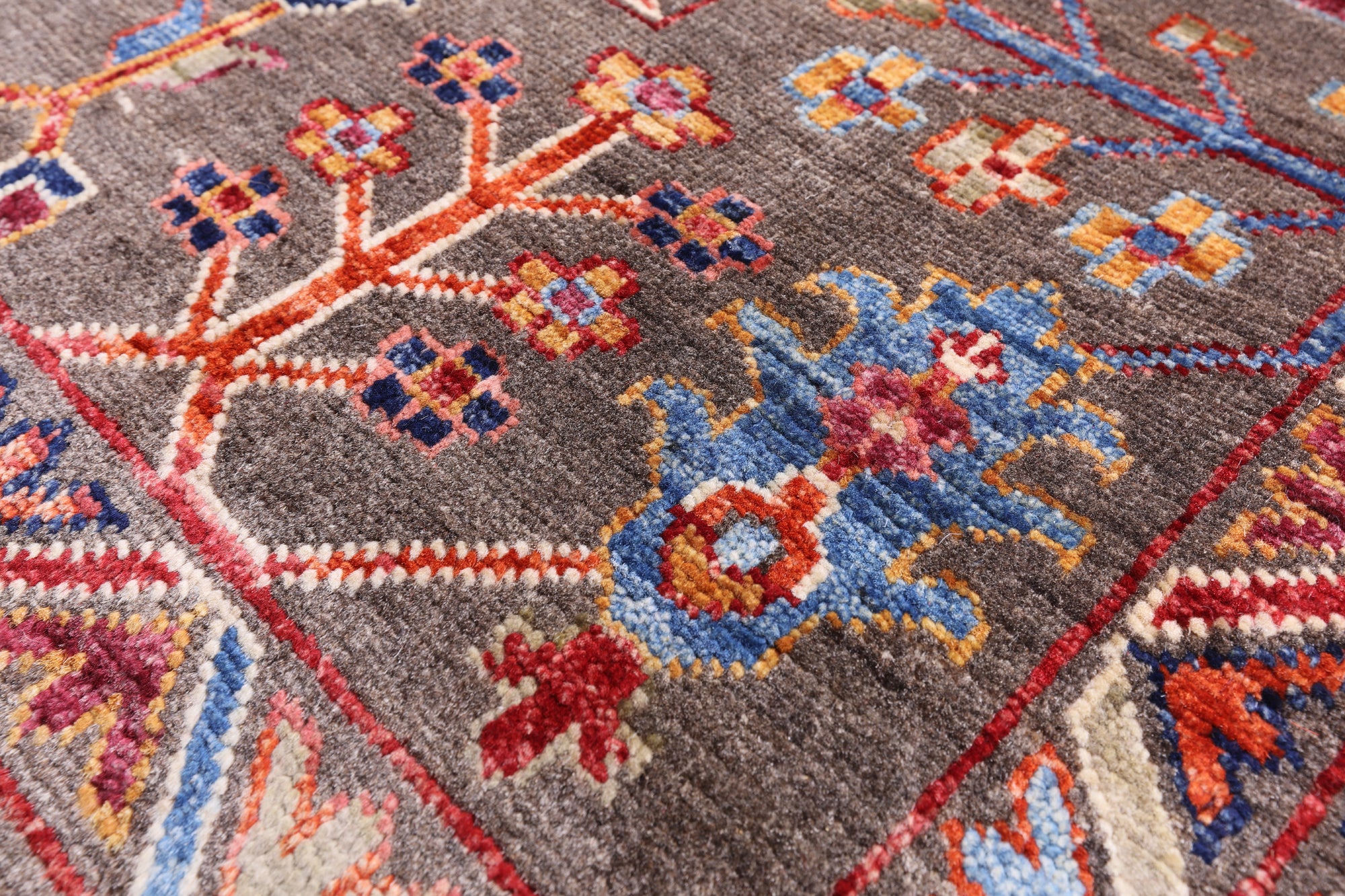 Peshawar Hand Knotted Wool Rug - 8' 0" X 9' 11" - Golden Nile