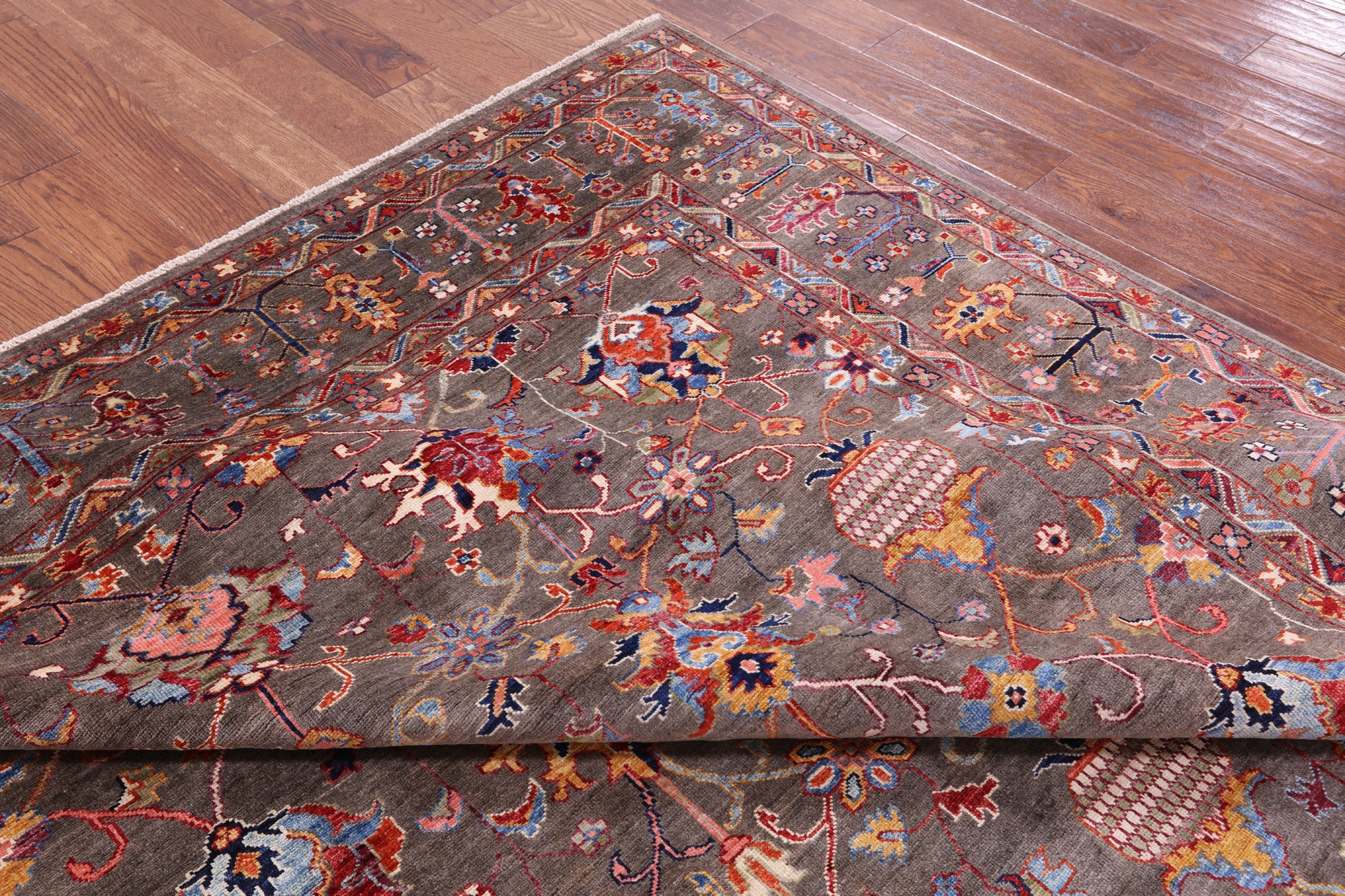 Peshawar Hand Knotted Wool Rug - 8' 0" X 9' 11" - Golden Nile