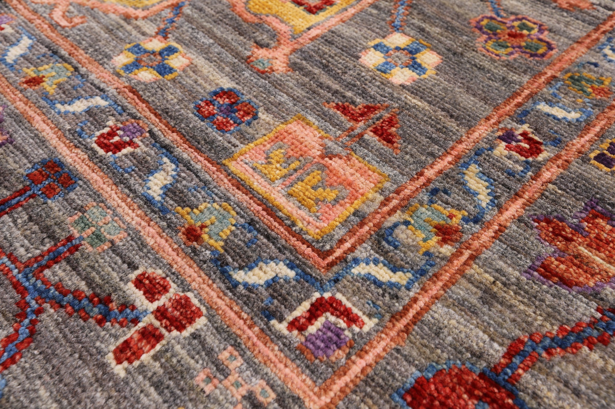 Persian Fine Serapi Handmade Wool Rug - 8' 1" X 9' 8" - Golden Nile