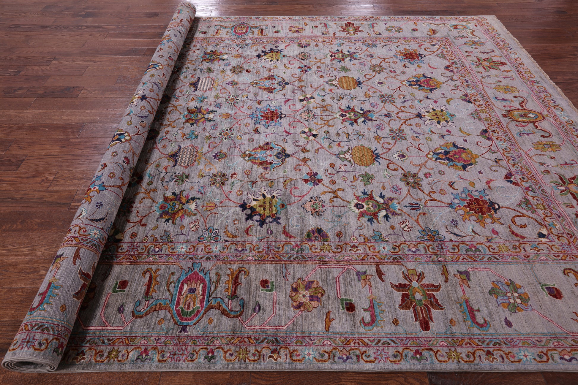 Peshawar Hand Knotted Wool Rug - 9' 0" X 12' 3" - Golden Nile