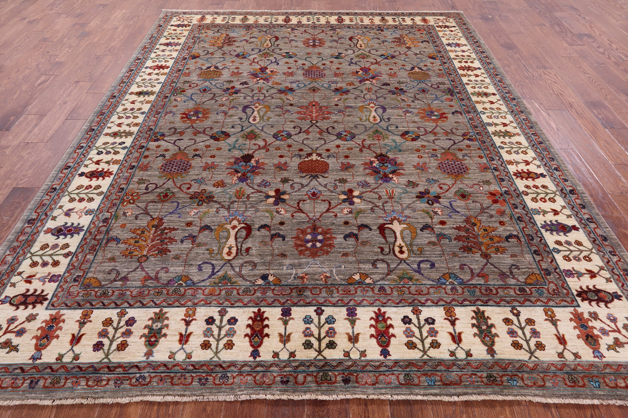 Peshawar Hand Knotted Wool Rug - 8' 5" X 10' 1" - Golden Nile