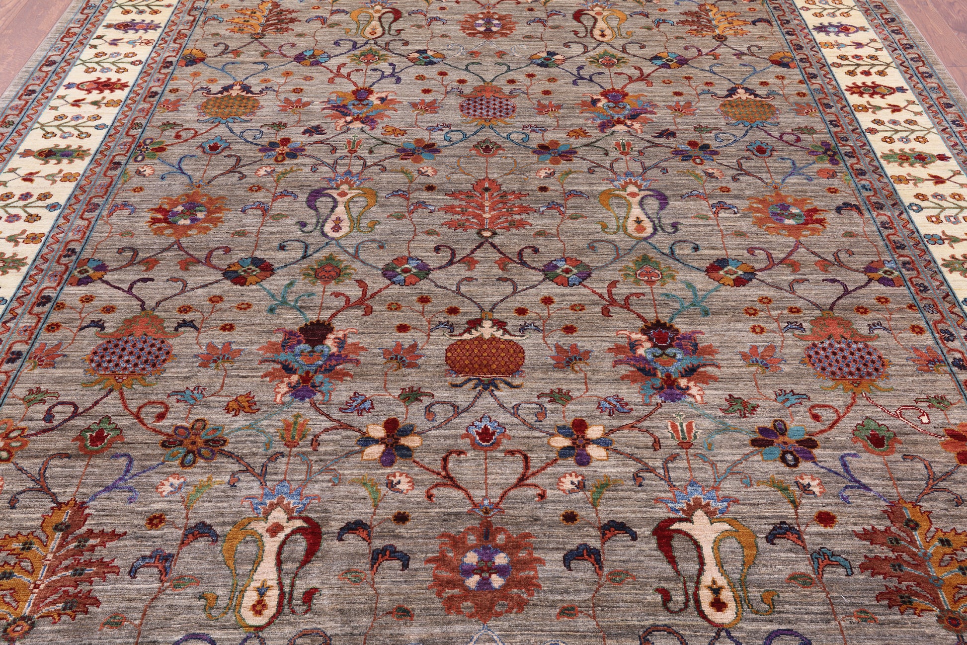 Peshawar Hand Knotted Wool Rug - 8' 5" X 10' 1" - Golden Nile
