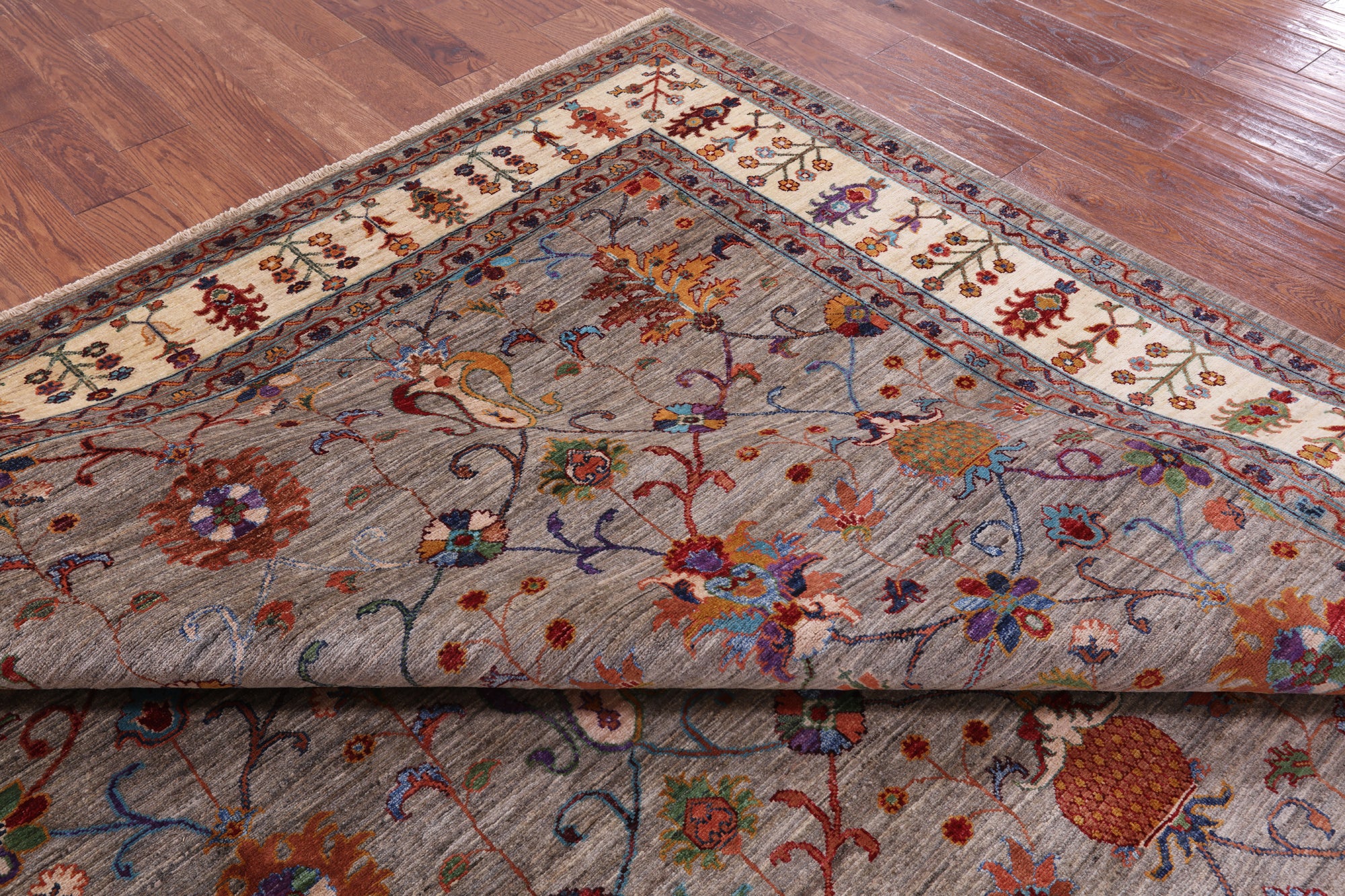 Peshawar Hand Knotted Wool Rug - 8' 5" X 10' 1" - Golden Nile
