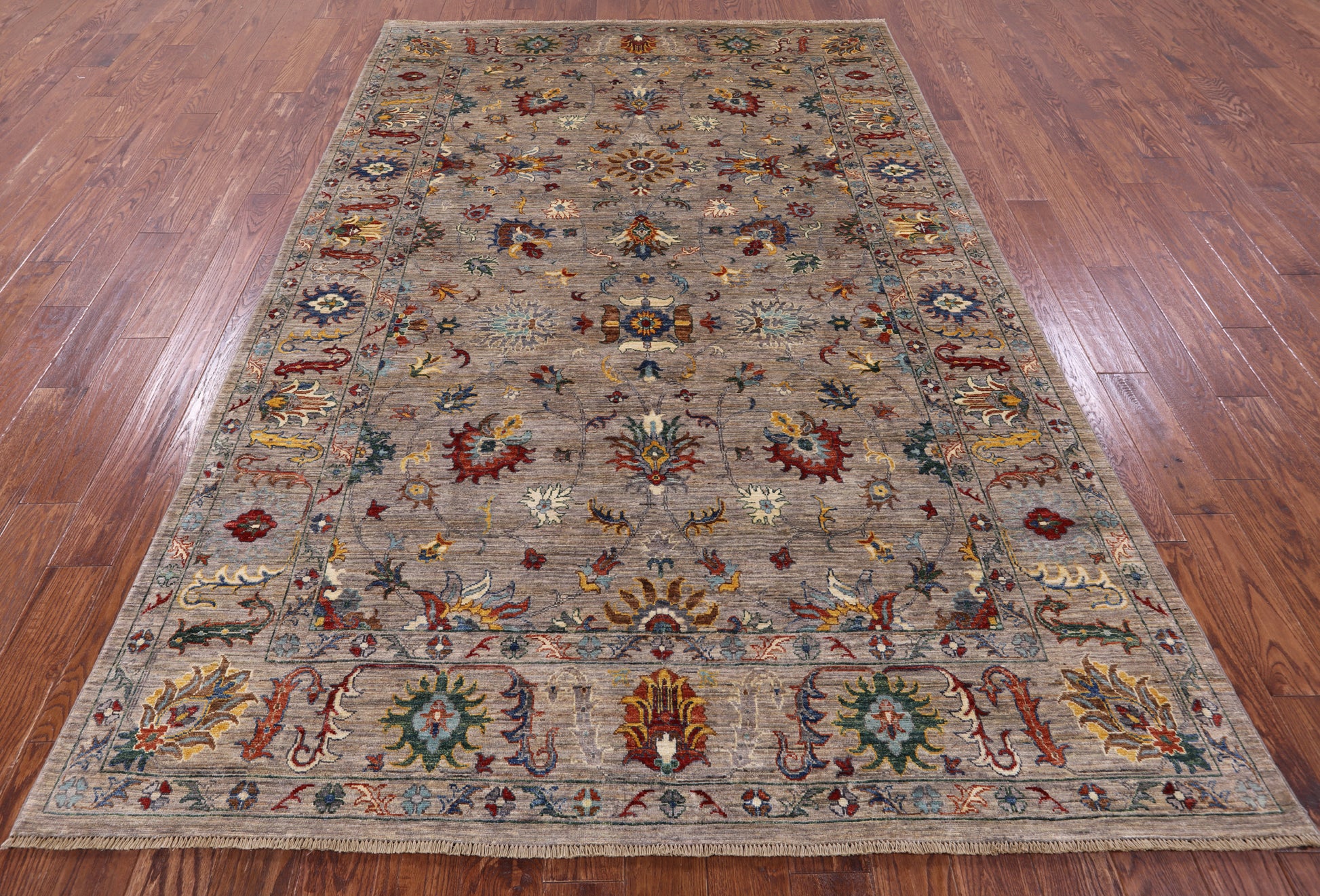Peshawar Hand Knotted Wool Rug - 6' 7" X 10' 0" - Golden Nile